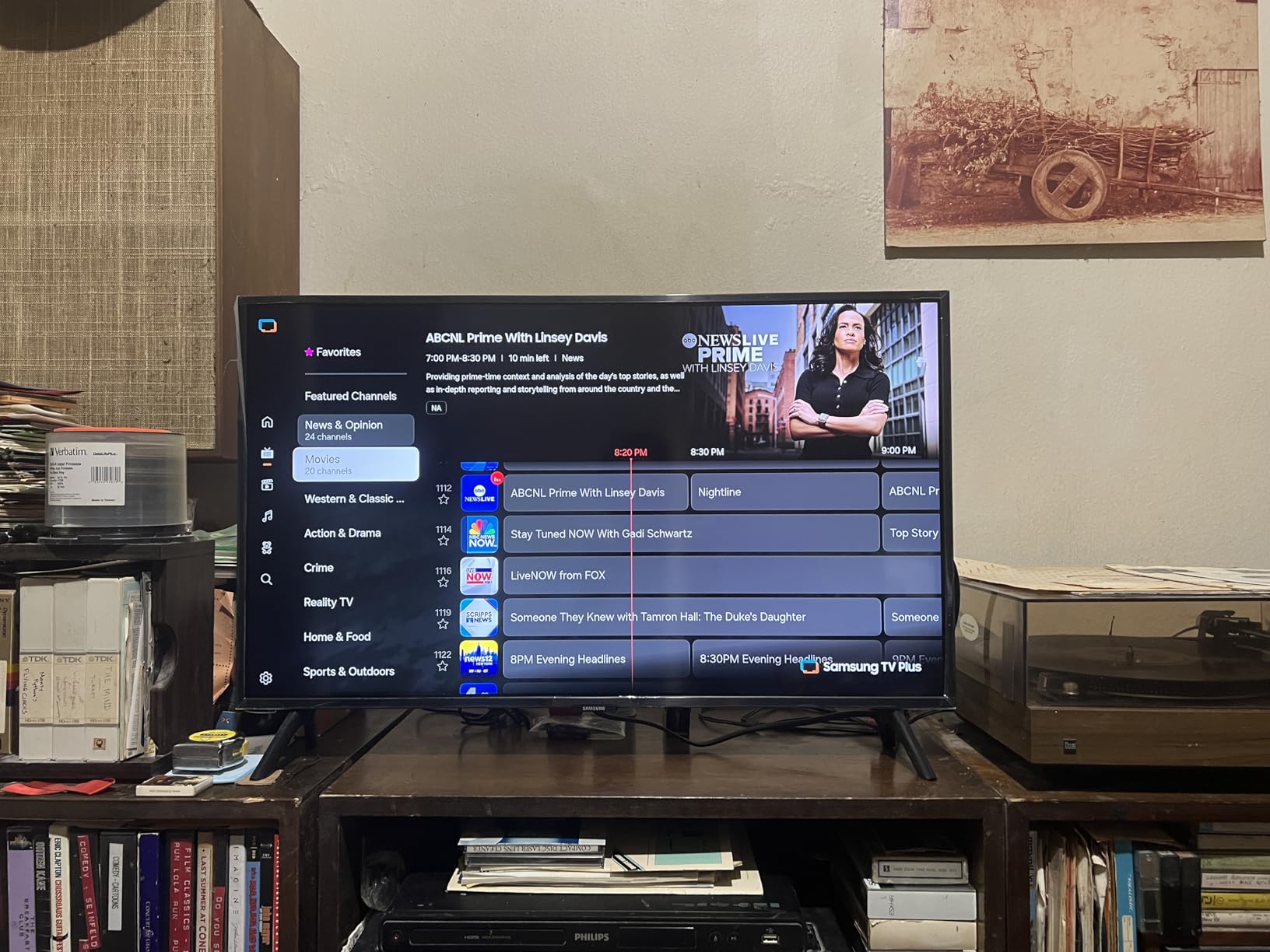 Samsung 75-Inch Class QLED Q8F 4K UHD Smart TV (2025 Model) Q4 AI Processor, 100% Color Volume with Quantum Dot, AirSlim Design, Endless Free Content, Samsung Vision AI, Alexa Built-in customer photo 1
