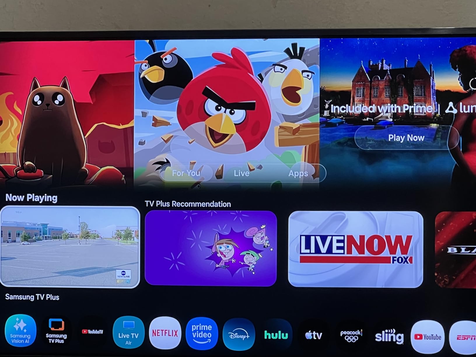 Samsung 75-Inch Class QLED Q8F 4K UHD Smart TV (2025 Model) Q4 AI Processor, 100% Color Volume with Quantum Dot, AirSlim Design, Endless Free Content, Samsung Vision AI, Alexa Built-in customer photo 2
