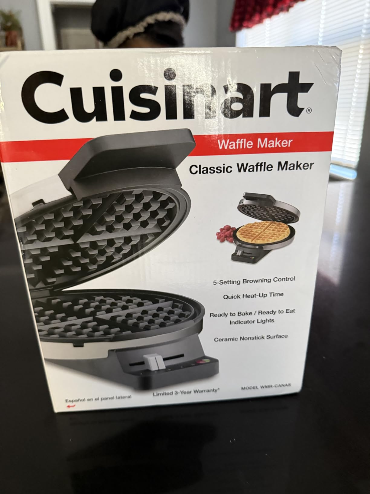 Cuisinart Waffle Maker, 1250W Round Classic Waffle Iron, 5-Setting Adjustable Browning Control, WMR-CANAS, Brushed Stainless customer photo 2