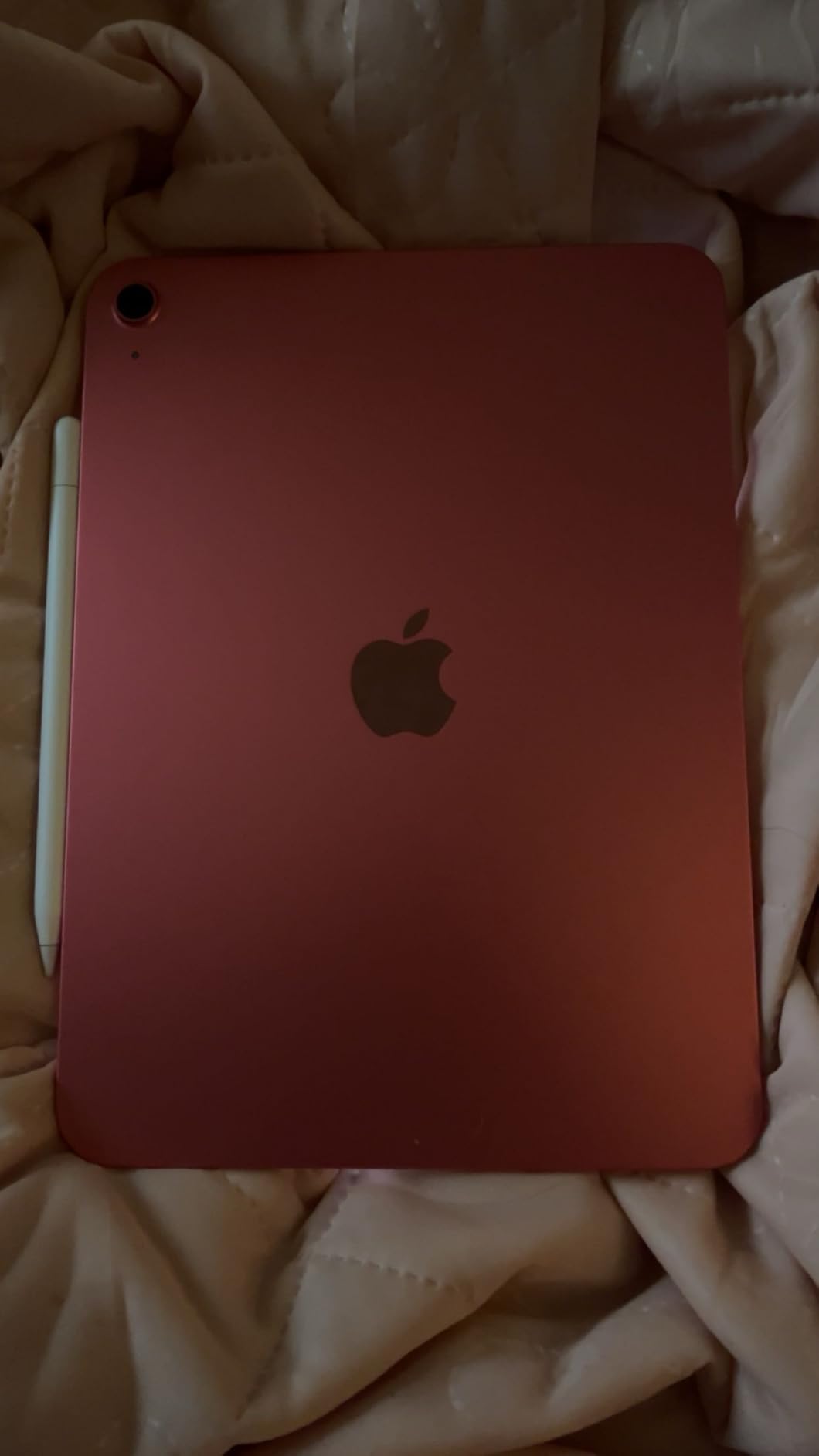 Apple iPad 11-inch: A16 chip, 11-inch Model, Liquid Retina Display, 128GB, Wi-Fi 6, 12MP Front/12MP Back Camera, Touch ID, All-Day Battery Life customer photo 1