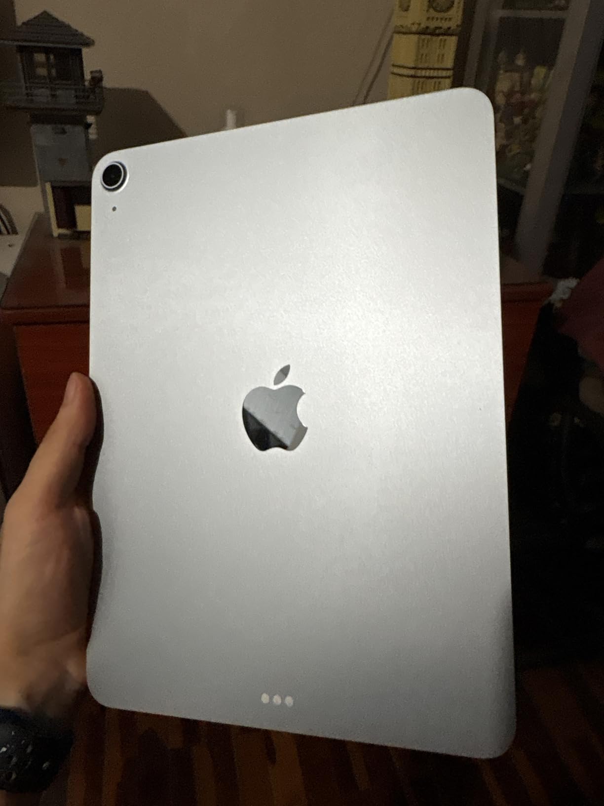 Apple iPad Air 11-inch with M3 chip Built for Apple Intelligence, Liquid Retina Display, 128GB, 12MP Front/Back Camera, Wi-Fi 6E, Touch ID, All-Day Battery Life - Space Gray customer photo 2