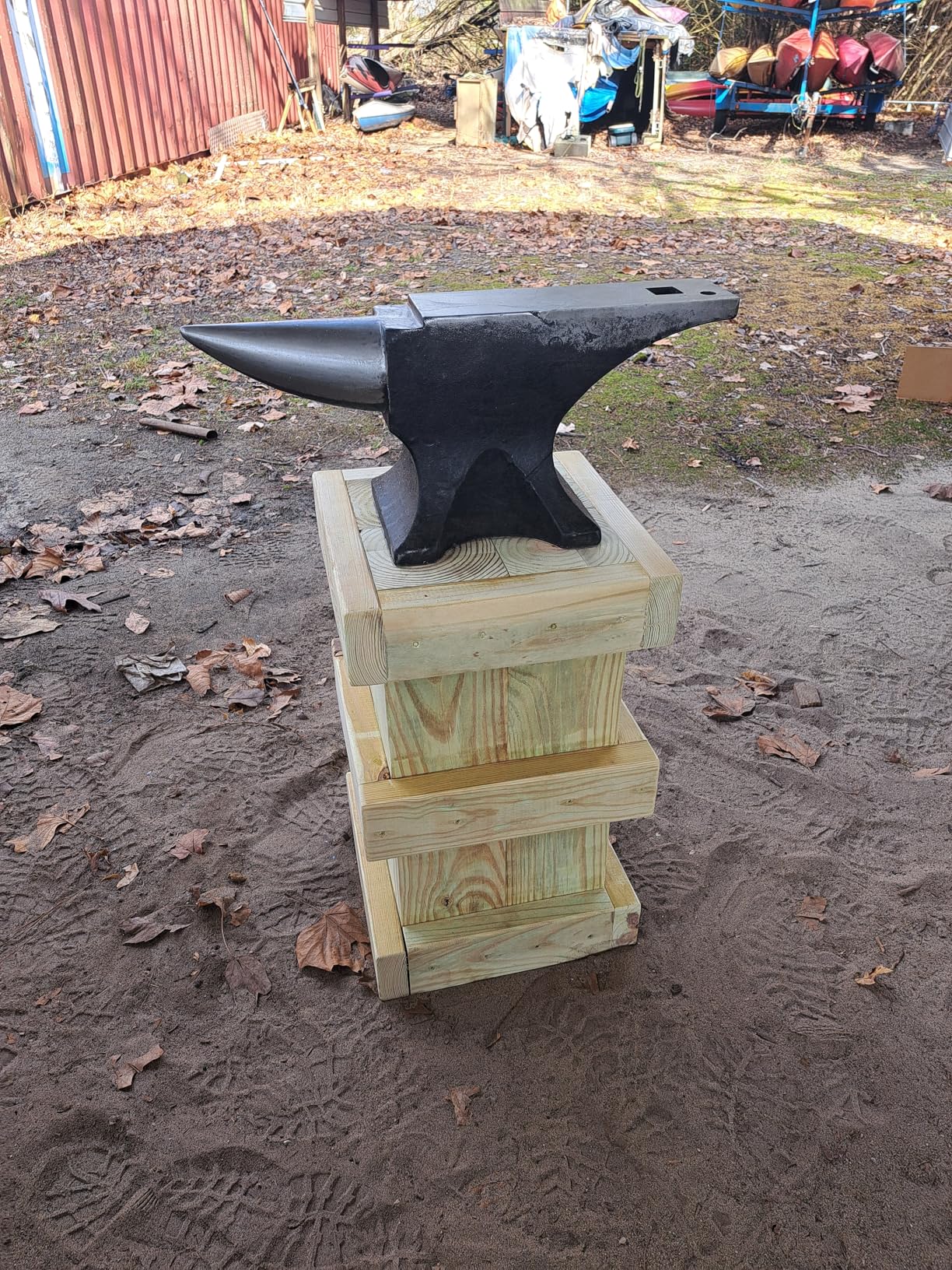 110Lbs Cast Steel Anvil, Single Horn Anvil, High Hardness Round Horn Anvil Blacksmith with Large Countertop and Stable Base customer photo 2
