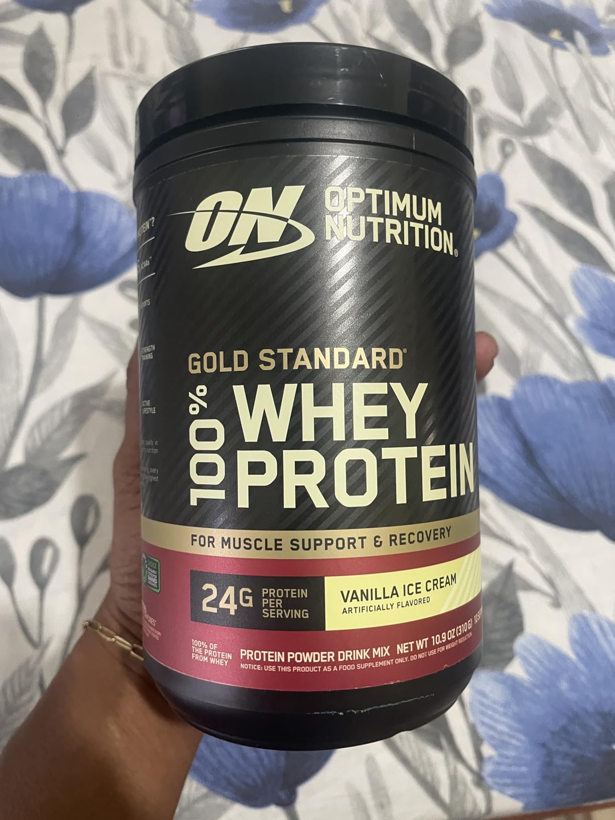 Optimum Nutrition Gold Standard 100% Whey Protein Powder, Vanilla Ice Cream, 0.68 Pound (Pack of 1) customer photo 2
