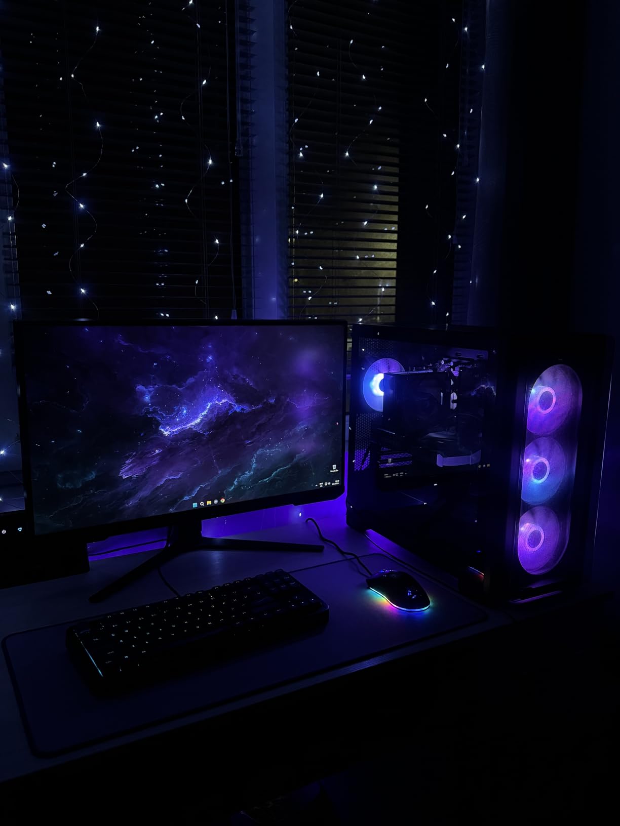 Magnetic 16-Port Signal RGB Controller, SATA Powered ARGB Controller PC Lighting Hub for Mid & Full-Tower Cases, Compatible with SignalRGB & OpenRGB, AG-DRGB16 customer photo 2