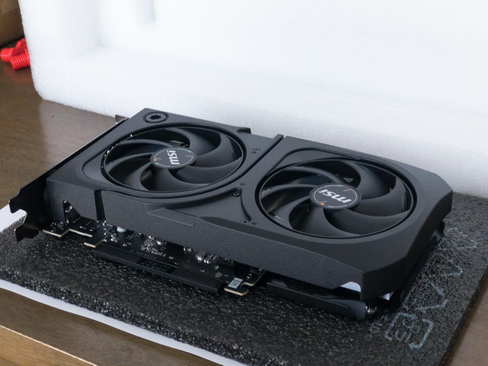 msi Gaming RTX 5060 Ti 16G Shadow 2X OC Graphics Card (16GB GDDR7, 128-bit, Extreme Performance, DisplayPort x 3 2.1a, HDMI 2.1b, NVIDIA Blackwell Architecture) customer photo 2