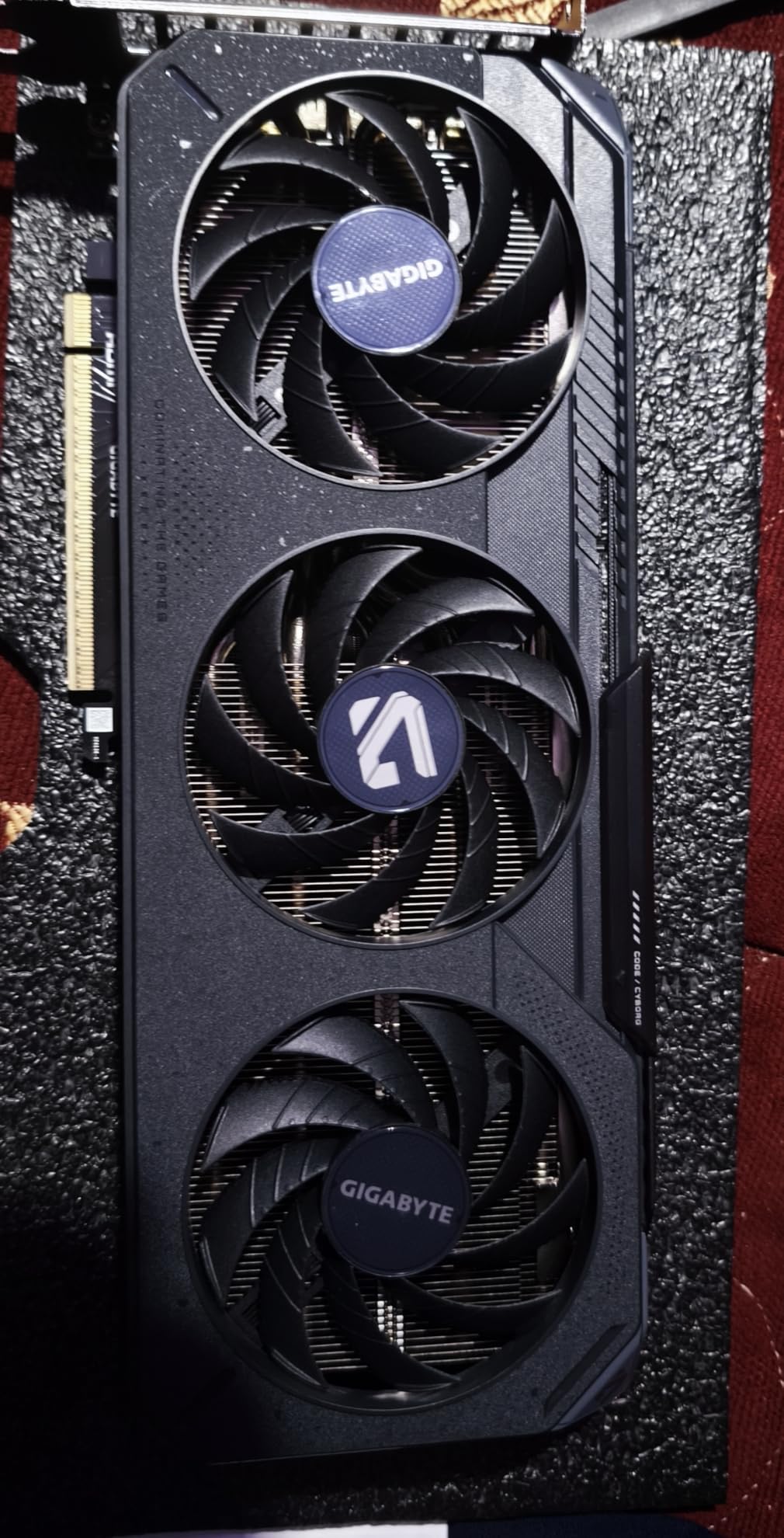 GIGABYTE GeForce RTX 5060 Ti Gaming OC 16G Graphics Card (16GB 128-bit GDDR7, PCIe 5.0, WINDFORCE Cooling System, DisplayPort & HDMI) customer photo 1