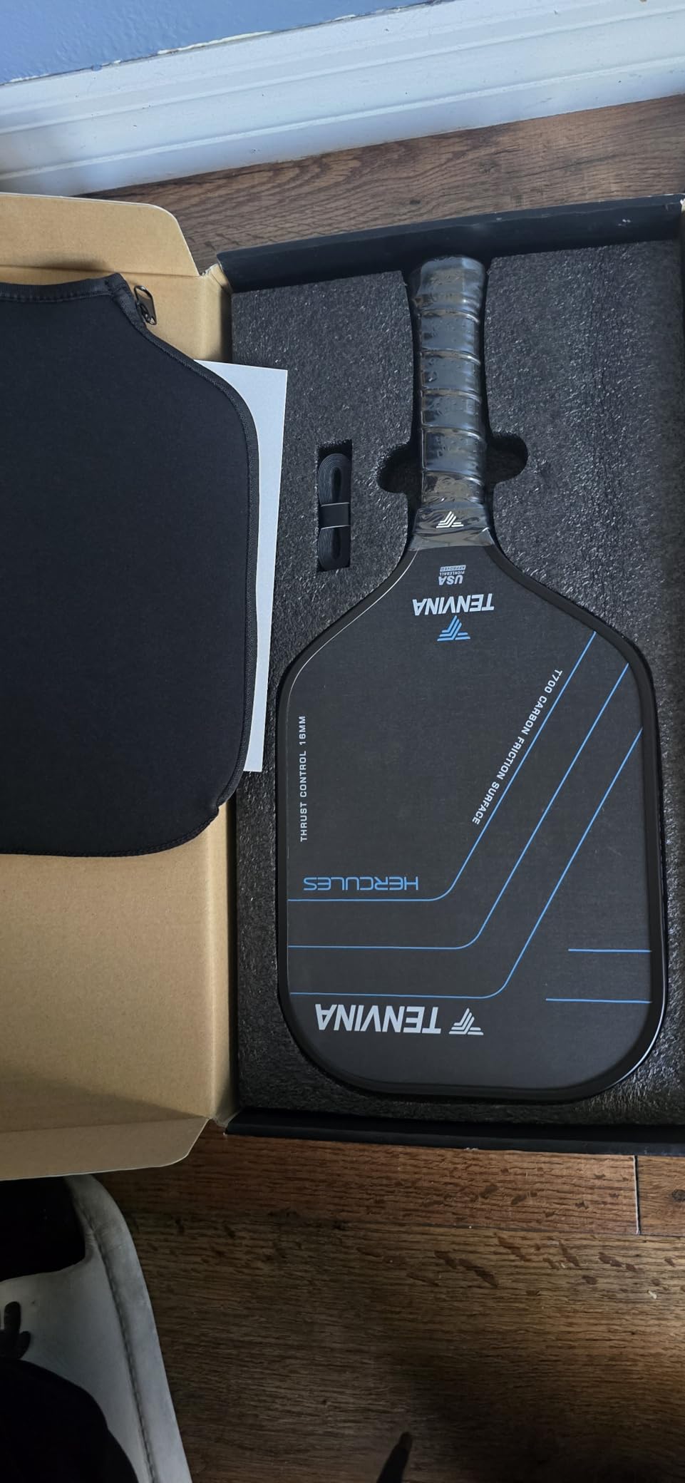 TENVINA Pickleball Paddles, Multi-Layer T700SC Textured Carbon Fiber Pickleball Paddle, 4-Types of Shapes and Thicknesses, Strong Spin & Power Surface of USAPA Approved Pickle Ball Paddle customer photo 2