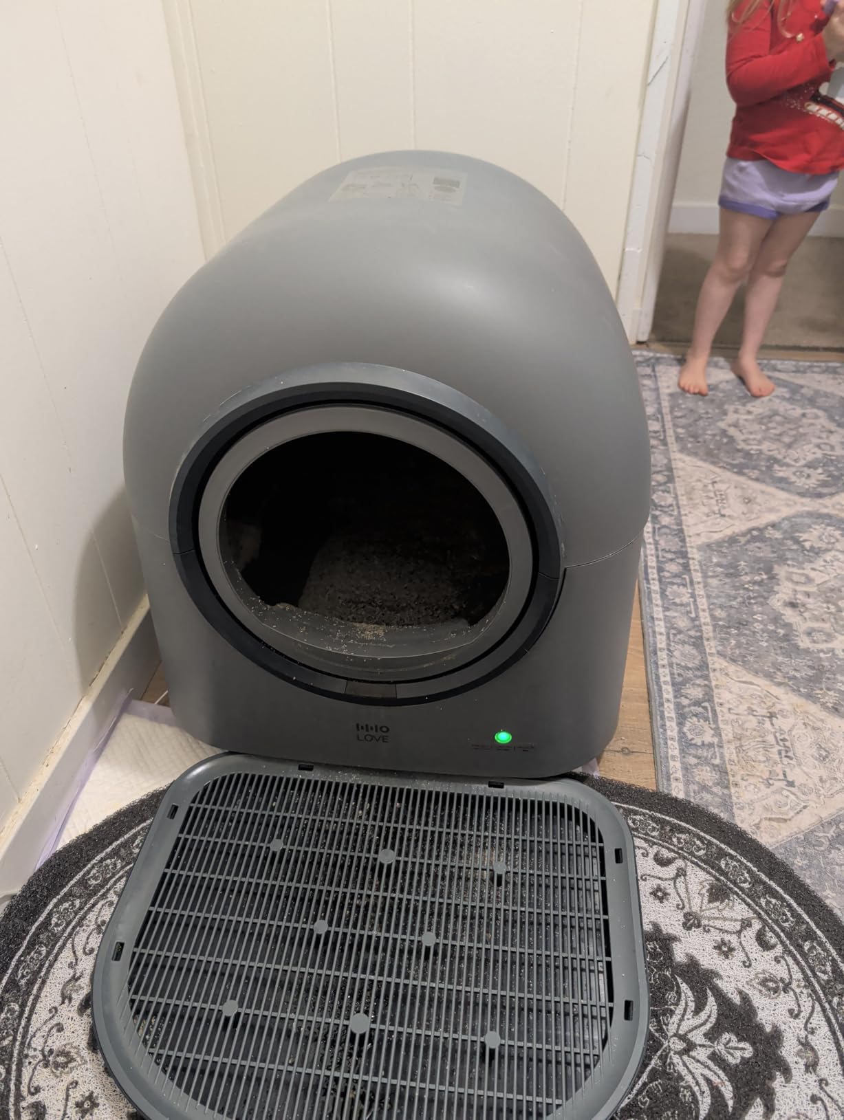 HHOLOVE TYPro Self Cleaning Cat Litter Box Automatic Hands-Free Smart Robot self Cleaning Cat Litter Box for Multiple Cats with APP Control Safe with Litter Mat Waste Bags and Deodorizer Dark Grey customer photo 1