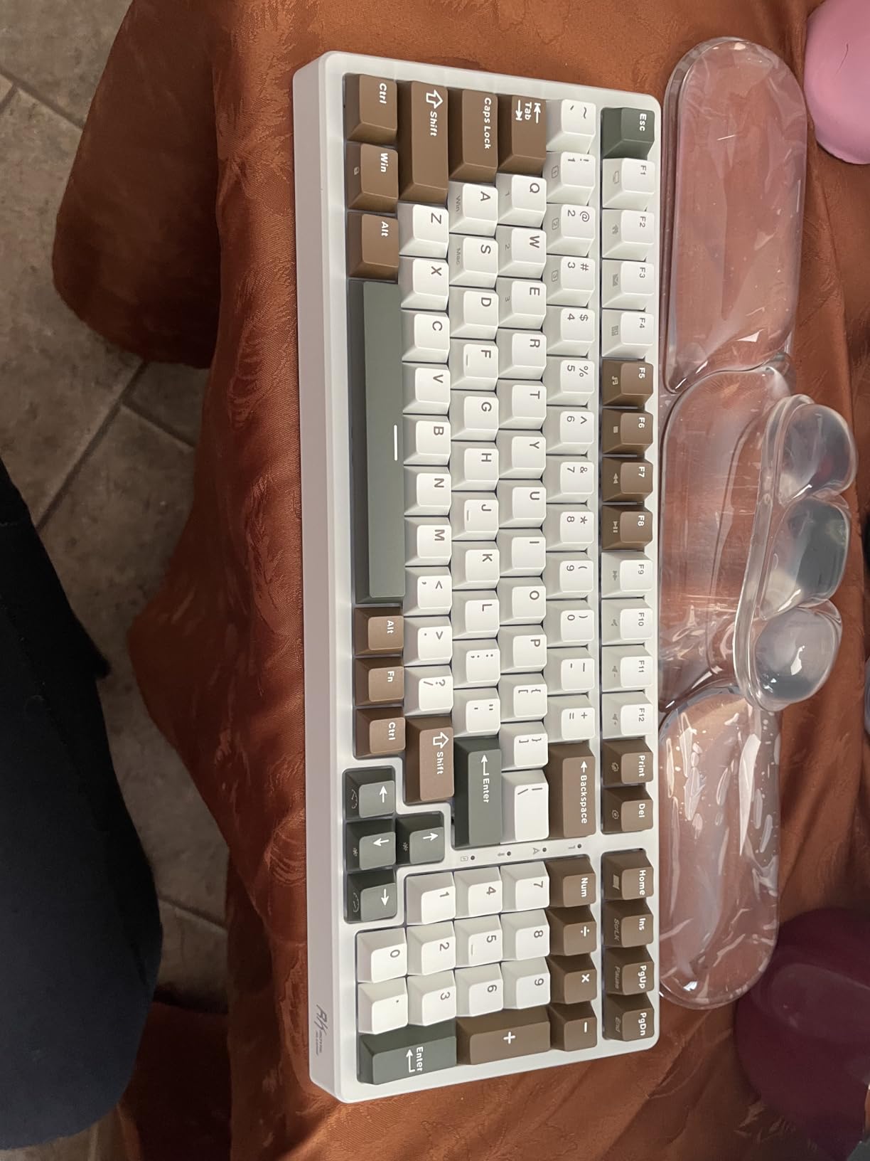 RK ROYAL KLUDGE F99 Wireless Mechanical Keyboard with Number Pad, Tri-Mode Hot Swappable 95% 100 Keys Gaming Keyboard, Customed Silent Switches customer photo 1