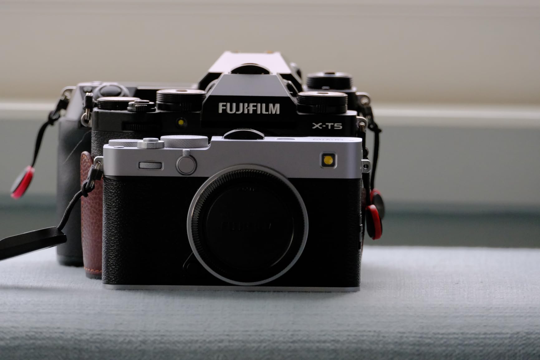 FUJIFILM X-E5 Mirrorless Digital Camera XF23mmF2.8 Lens Kit - Silver customer photo 1