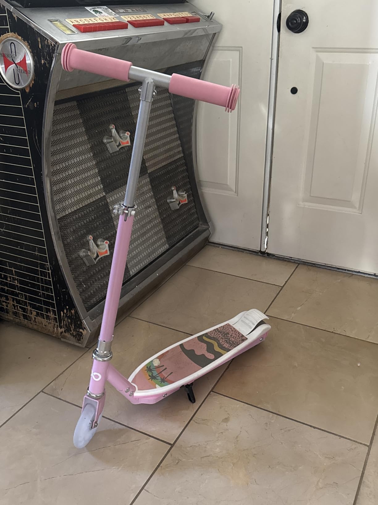 Gyroor KS2 Kids Electric Scooter - 5 MPH Safe Speed, Foot Sensor Start, LED Lights, Adjustable Handlebar, 2 Hr Fast Charge, UL2272 Certified, Ages 6-12, 121 lb Max Load customer photo 1
