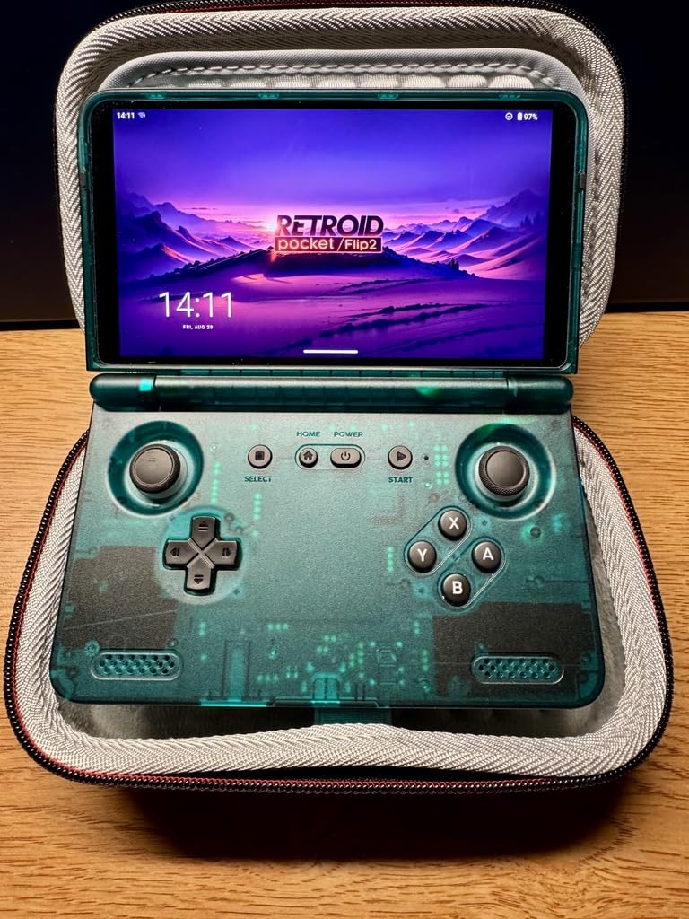 Retroid Pocket Flip 2 Retro Game Console 5.5 inch AMOLED 1080P Display customer photo 2