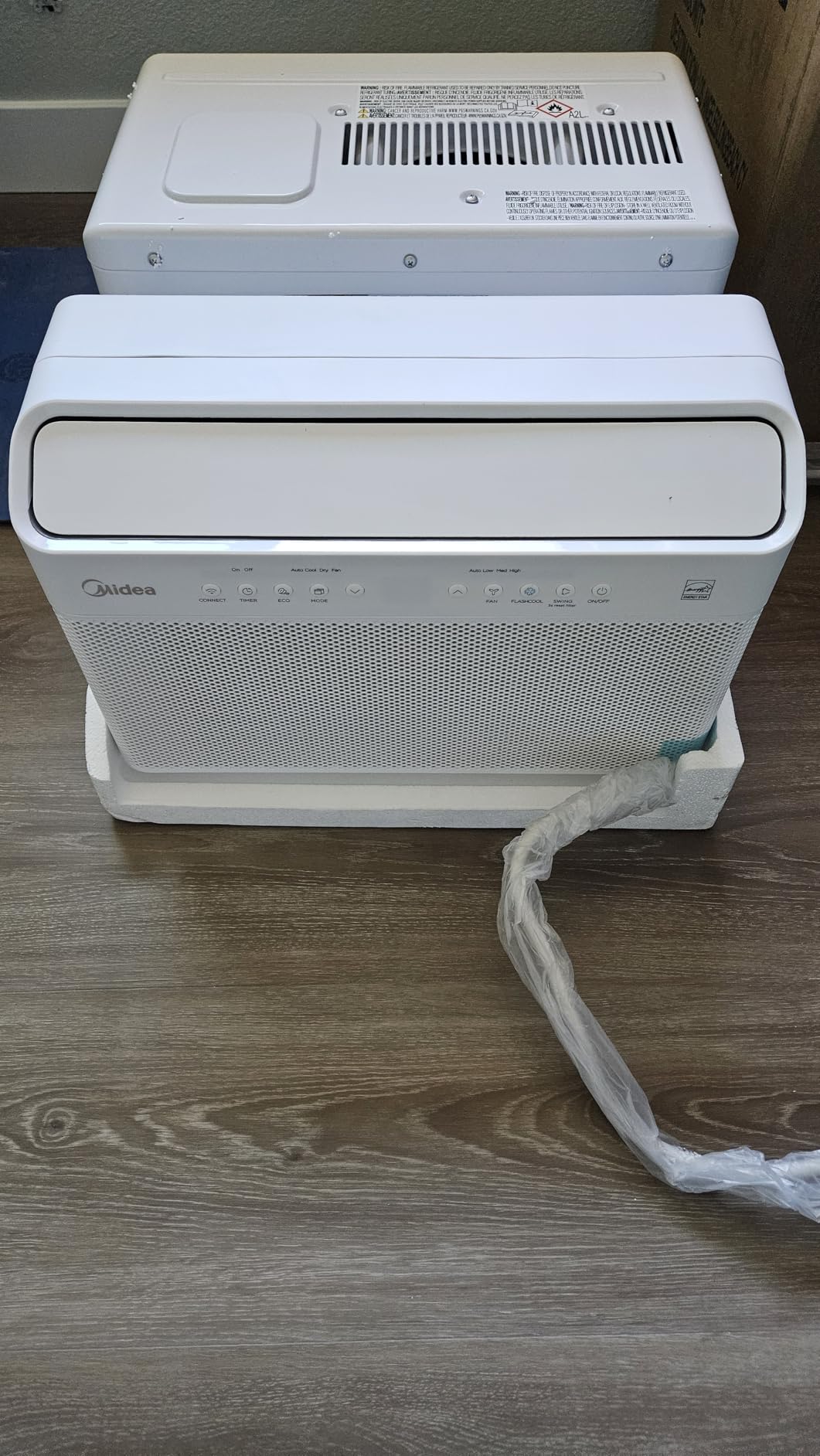 Midea 12,000 BTU U Shaped Smart Inverter Window Air Conditioner - Cools 550 Sq Ft, Ultra Quiet with Open Window Flexibility - Alexa/Google Assistant Compatible - 35% Energy Savings, Remote (Updated) customer photo 2