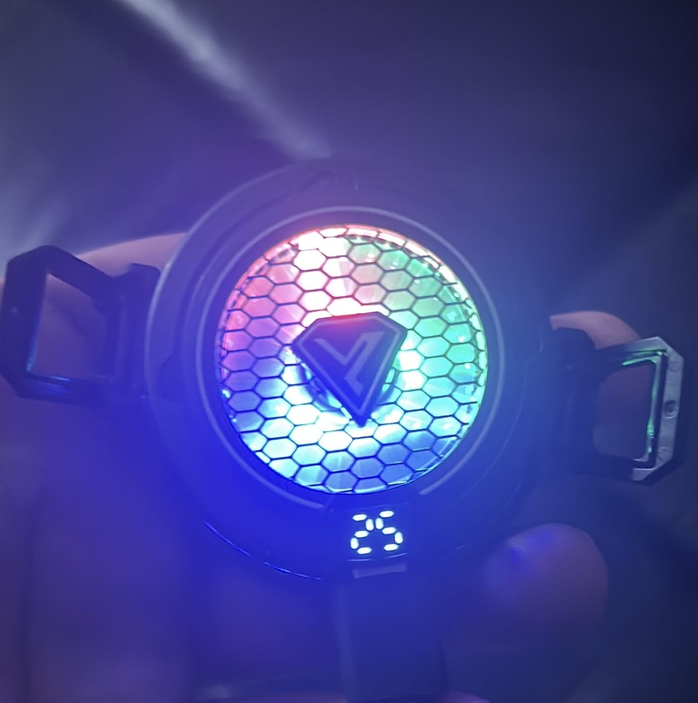 Cell Phone Cooler Heatsink for Gaming,Phone Cooling Fan Cooler for iPhone/iPad to Keep Phone Cool,Magnetic Phone Cooling Case Radiator with RGB LED (Not with Rechargeable Battery Version) customer photo 2