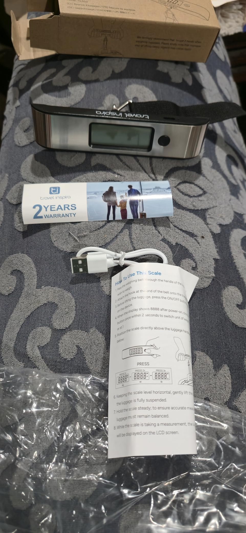 travel inspira Rechargeable Luggage Scale 110lb/50kg - Large Backlit Display - Stainless Steel - Portable Digital Hanging Scale (USB-C Charging Included) customer photo 2