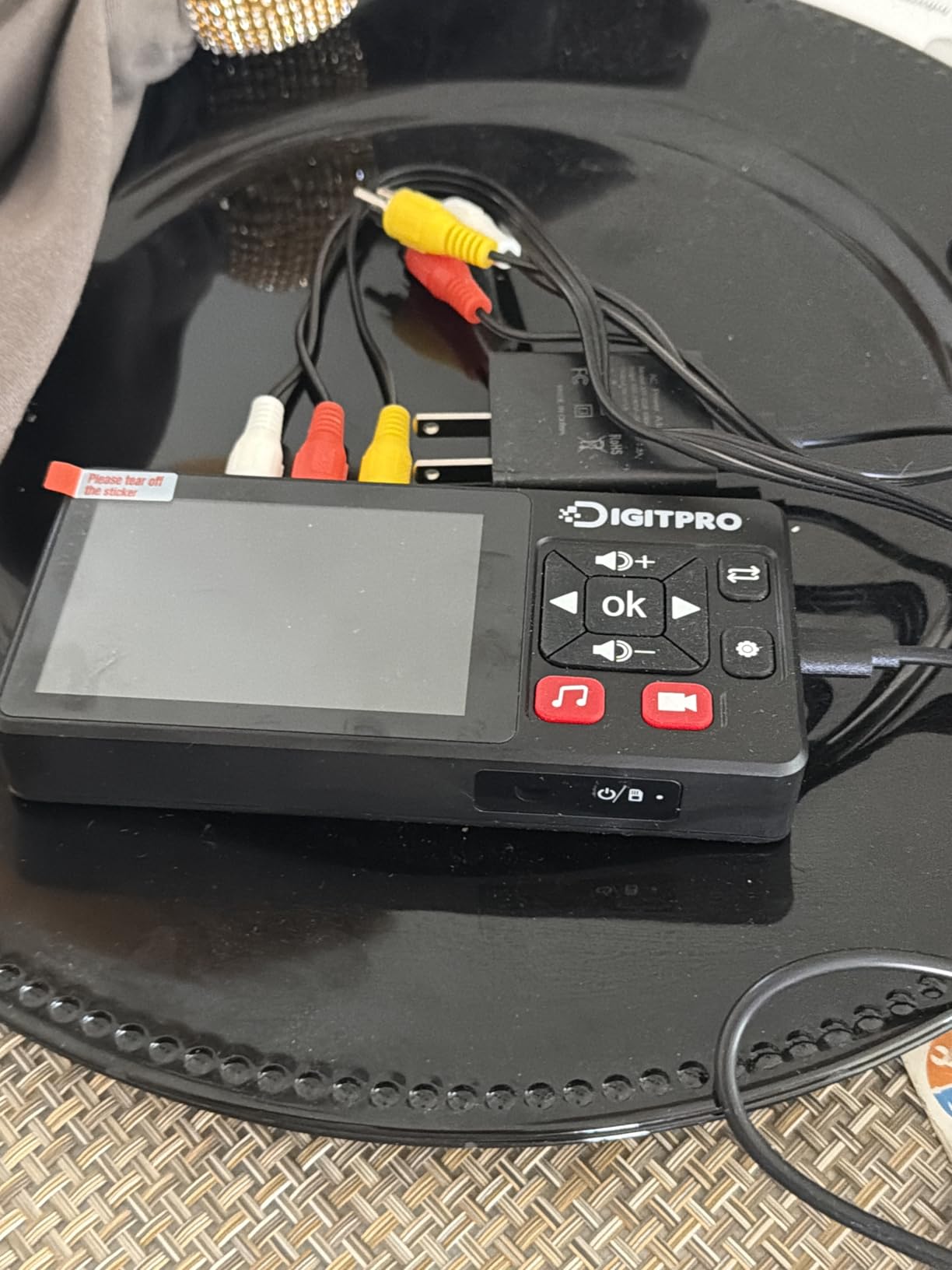 VHS to Digital Converter 2.0, HD Video to Digital Converter Recorder with Remote, Convert Record Analog Video Audio from VHS/VCR, DVR/DVD/Hi8/Mini DV/Camcorder/Gaming Consoles（Tapes Players Needed) customer photo 1
