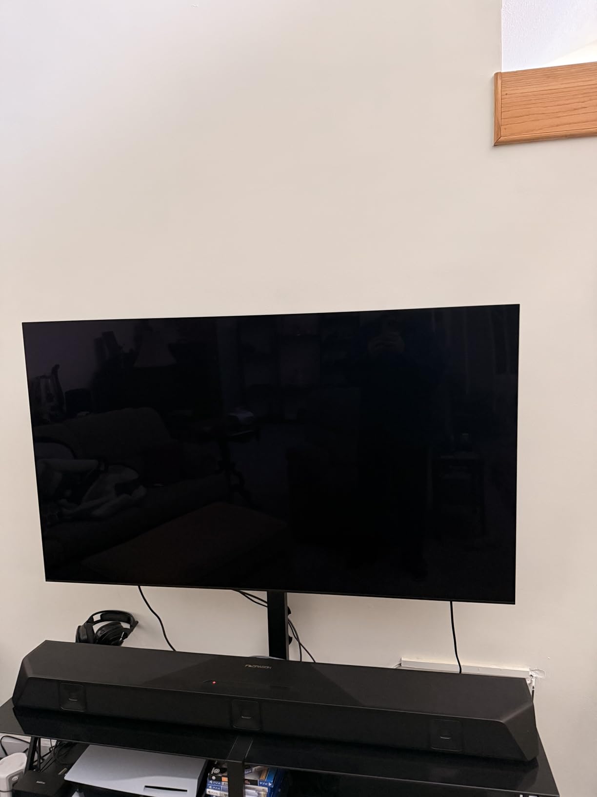 Sony 55 Inch OLED 4K Ultra HD TV BRAVIA XR8B Smart Google TV with Dolby Vision HDR and Exclusive Features for PlayStation® 5 (K-55XR8B) customer photo 1
