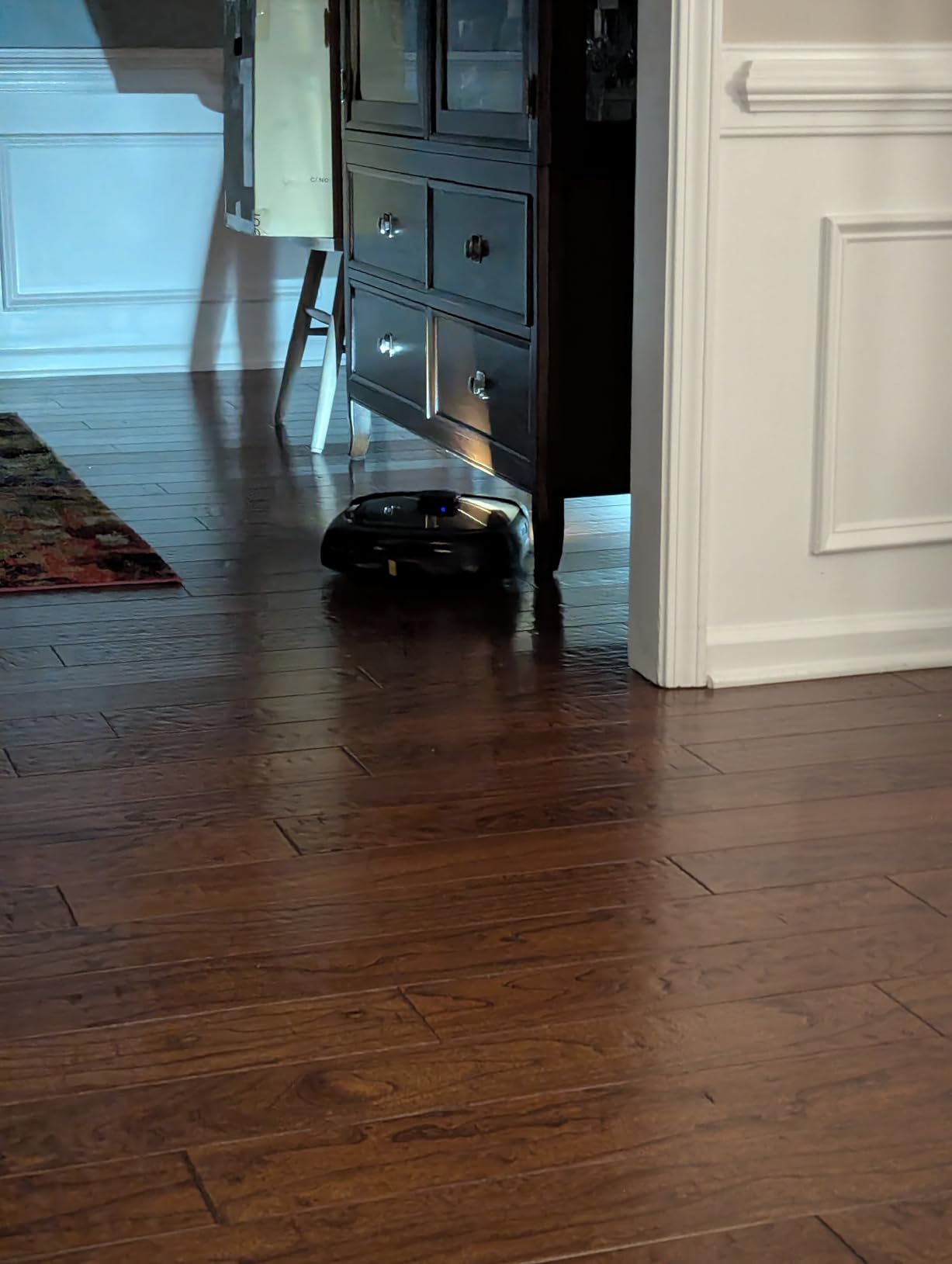 eufy Robot Vacuum E25, 20,000 Pa Suction, HydroJet Always-Clean Roller Mop, All-in-One Robot Vacuum and Mop Combo, Edge-to-Corner Cleaning, Zero-Tangle Design, AI Obstacle Avoidance customer photo 1
