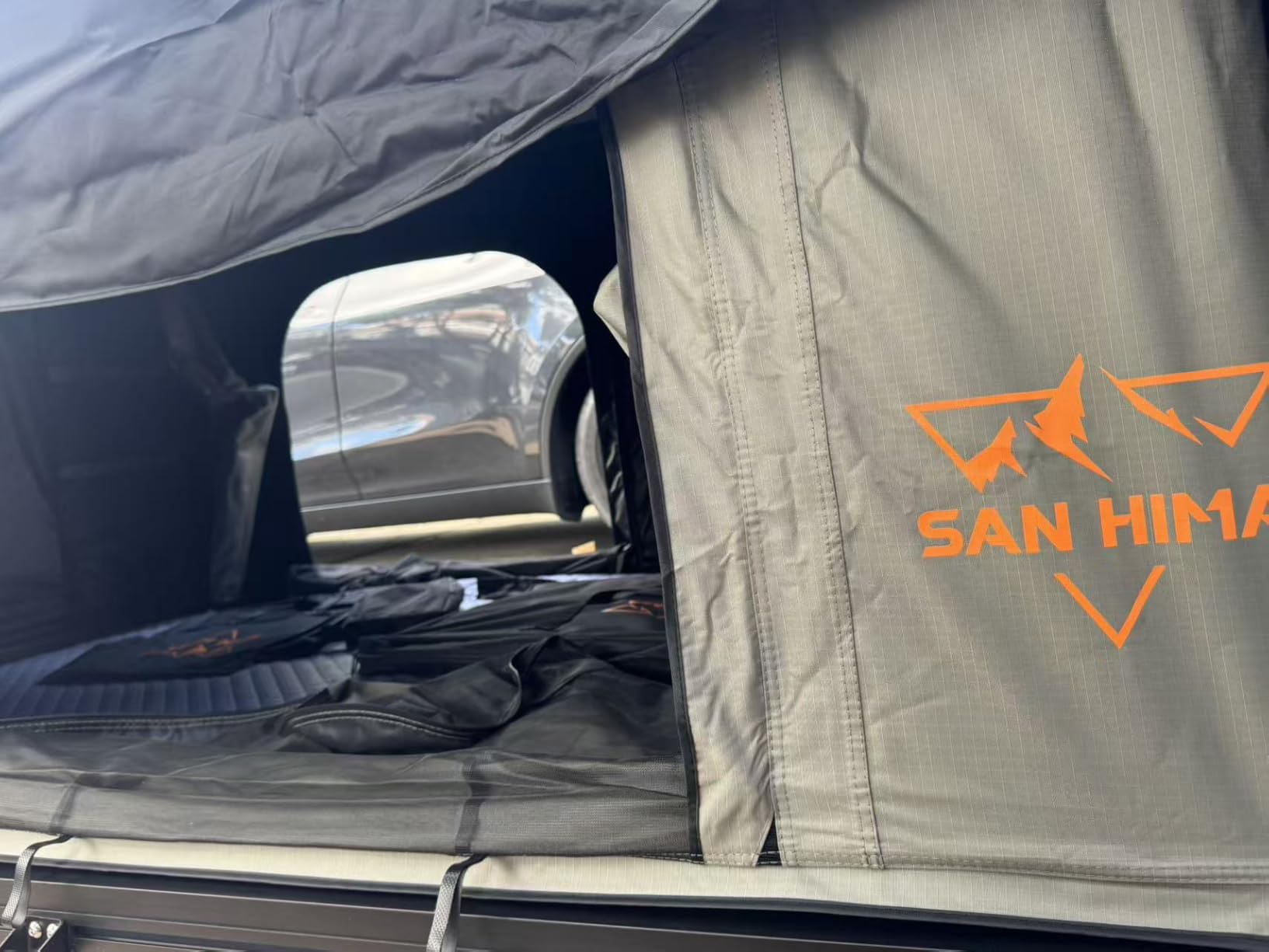 SanHima Rooftop Tent Hard Shell - Gibb Overland Aluminium Roof Top Tent 360° View, w/Tri-Color LED Strip Light & 1.97