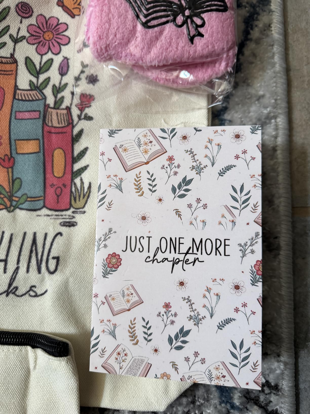 Book Lovers Gifts for Women, Accessories Bookish Gifts for Book Lovers Reading Readers Set of 8 customer photo 2