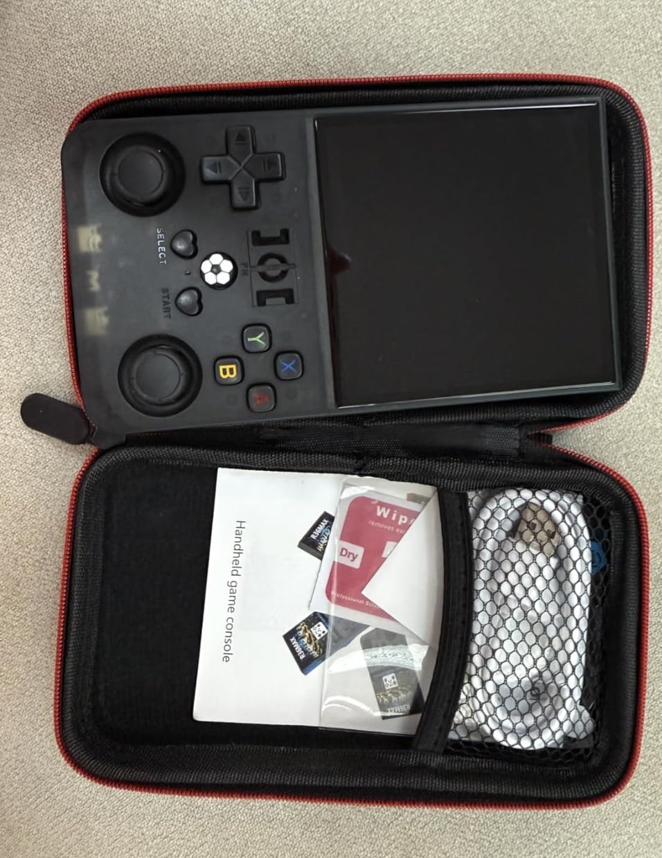 R36MAX Retro Handheld Game Console, 4.0 Inch 720x720 IPS Screen, 64GB Built-in 18,000+ Classic Game, Portable Hand Held Open Source Linux System, 4000mAh Battery Retro Gaming Console (Blue 64GB) customer photo 2