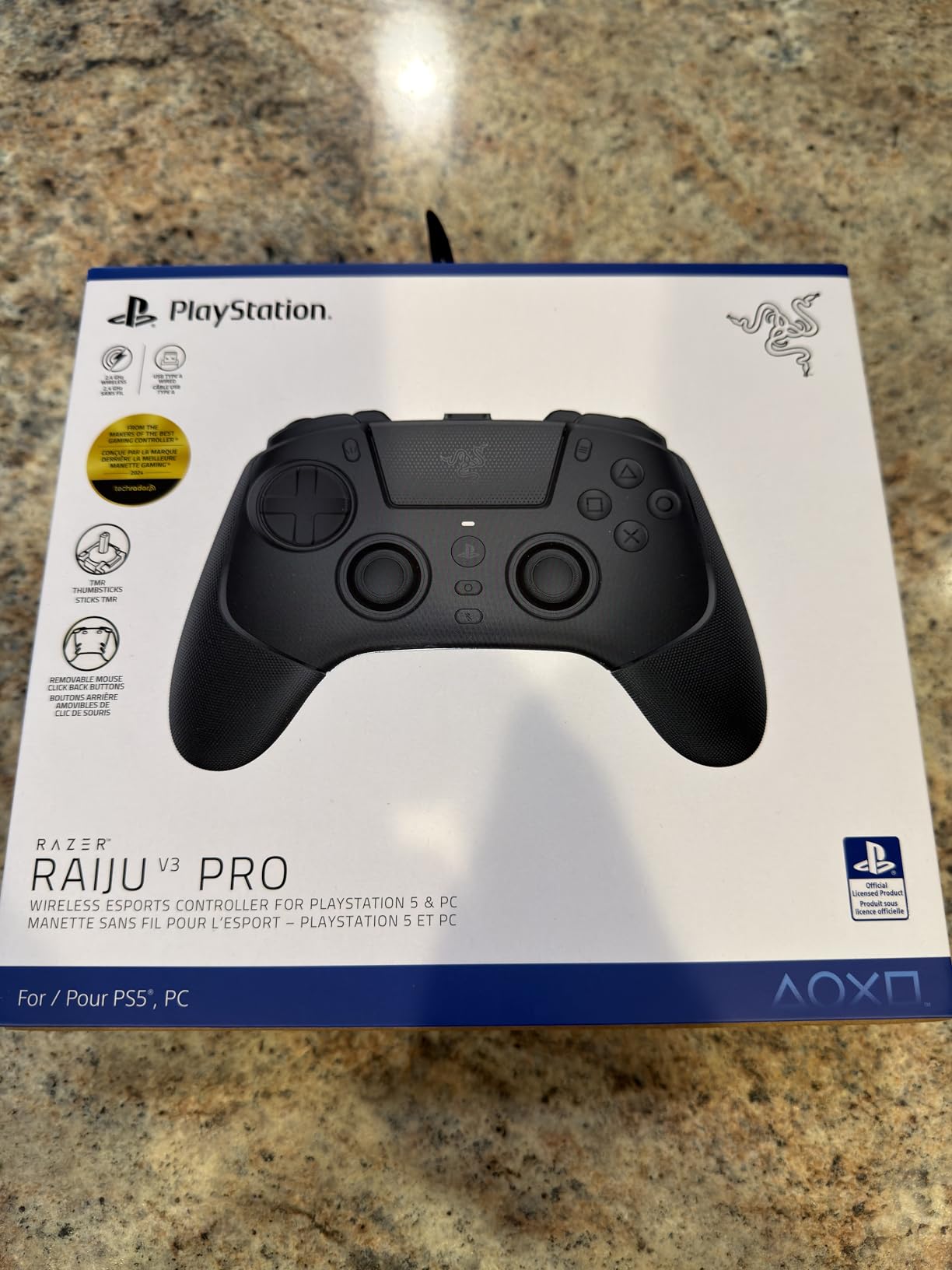 Razer Raiju V3 Pro Wireless Controller - Black customer photo 2