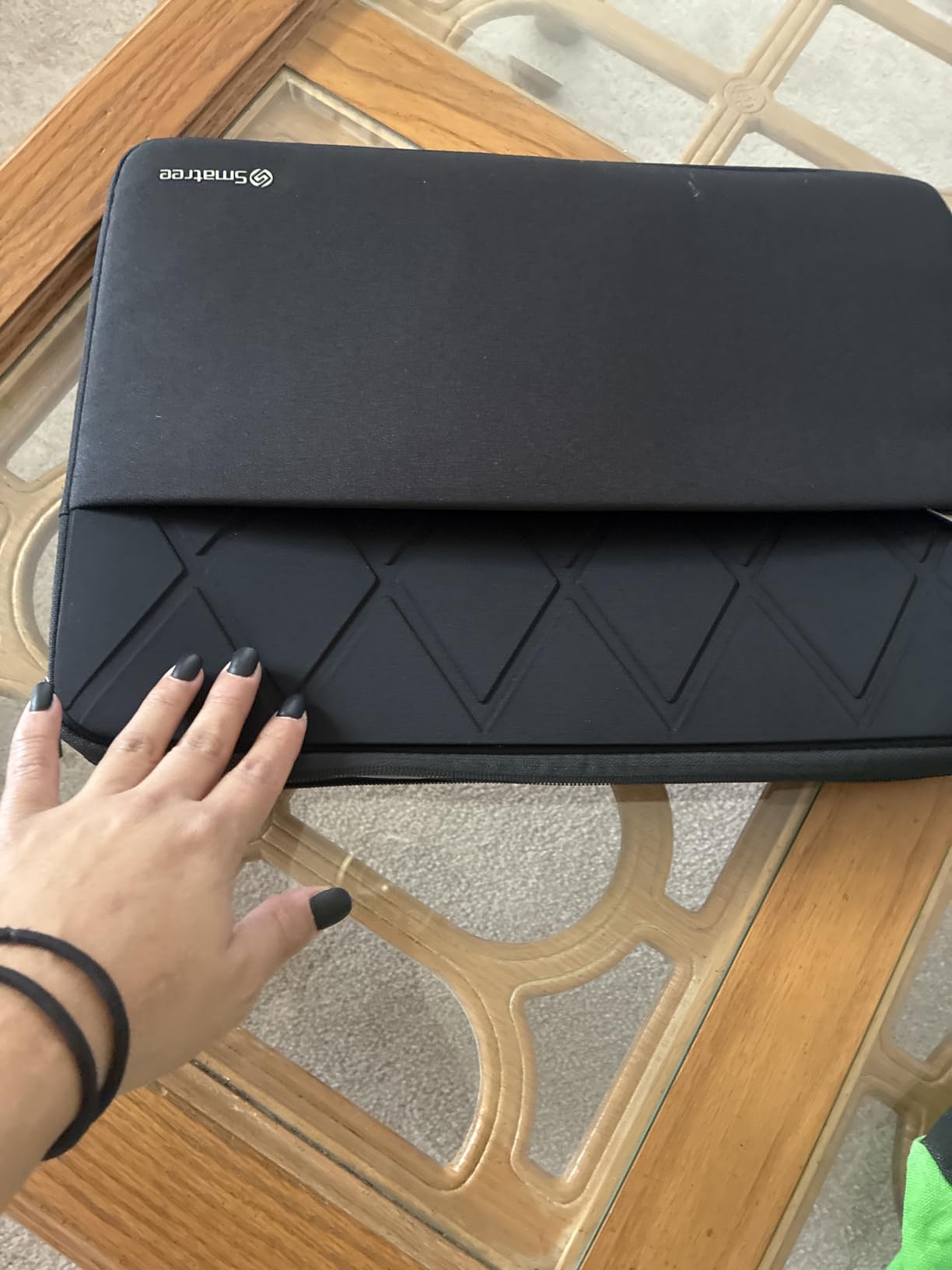 Smatree Laptop Sleeve for 16 inch HP Spectre x360 2-in-1 Laptop 16-aa0097nr/aa0047n/16t-aa000, Case with Accessory Pocket, YKK Zipper, Patented Super-Corner Design(E637) customer photo 2
