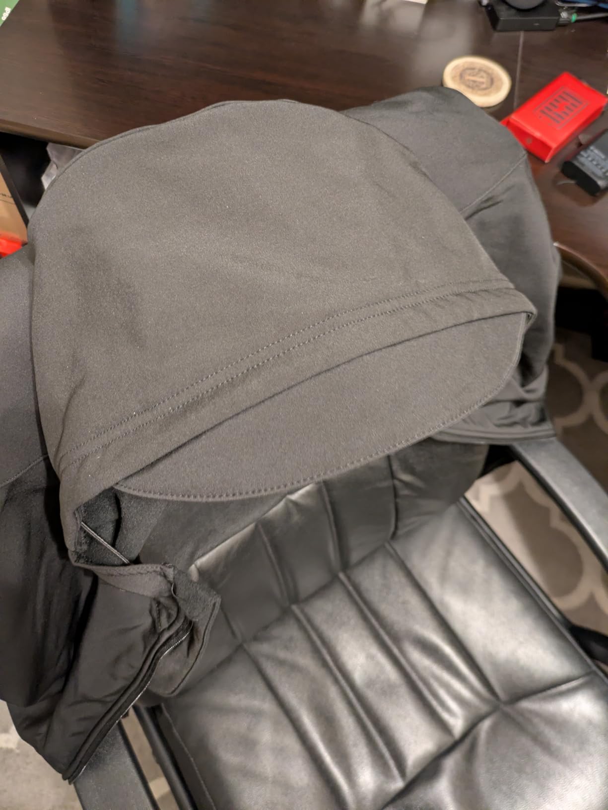 Heated Jacket for Men with 12V Battery Pack, Winter Outdoor Soft Shell Electric Heating Coat with Foldable Hood customer photo 2