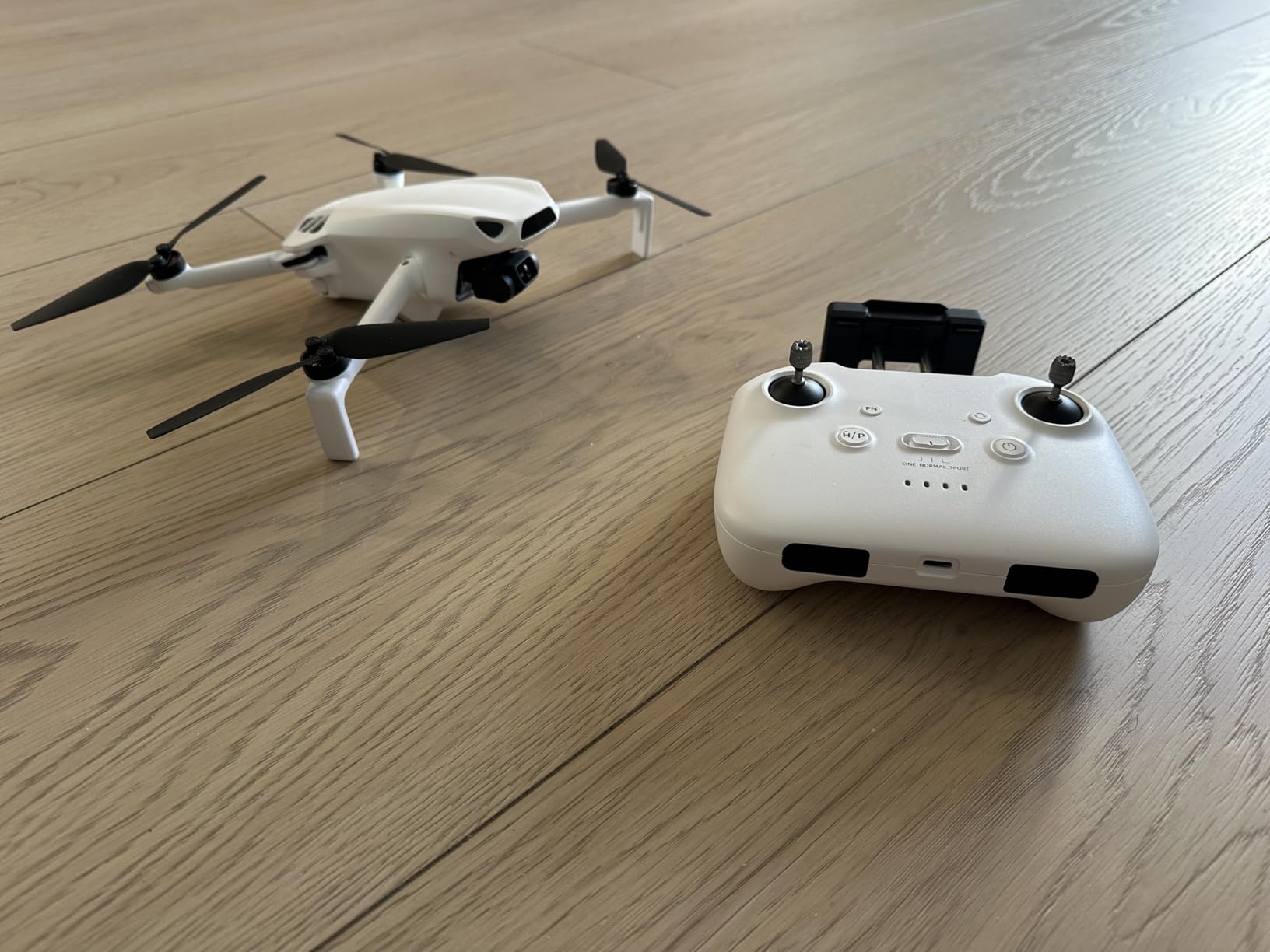 Skyrover S1 Mini Drone with Camera 4K/60fps Video, 48MP Photo with 8K Image Quality, 3-Axis Gimbal Stabilization, 39,000ft Video Transmission, 40-Min Flight Time, Under 249g, Auto Track customer photo 1