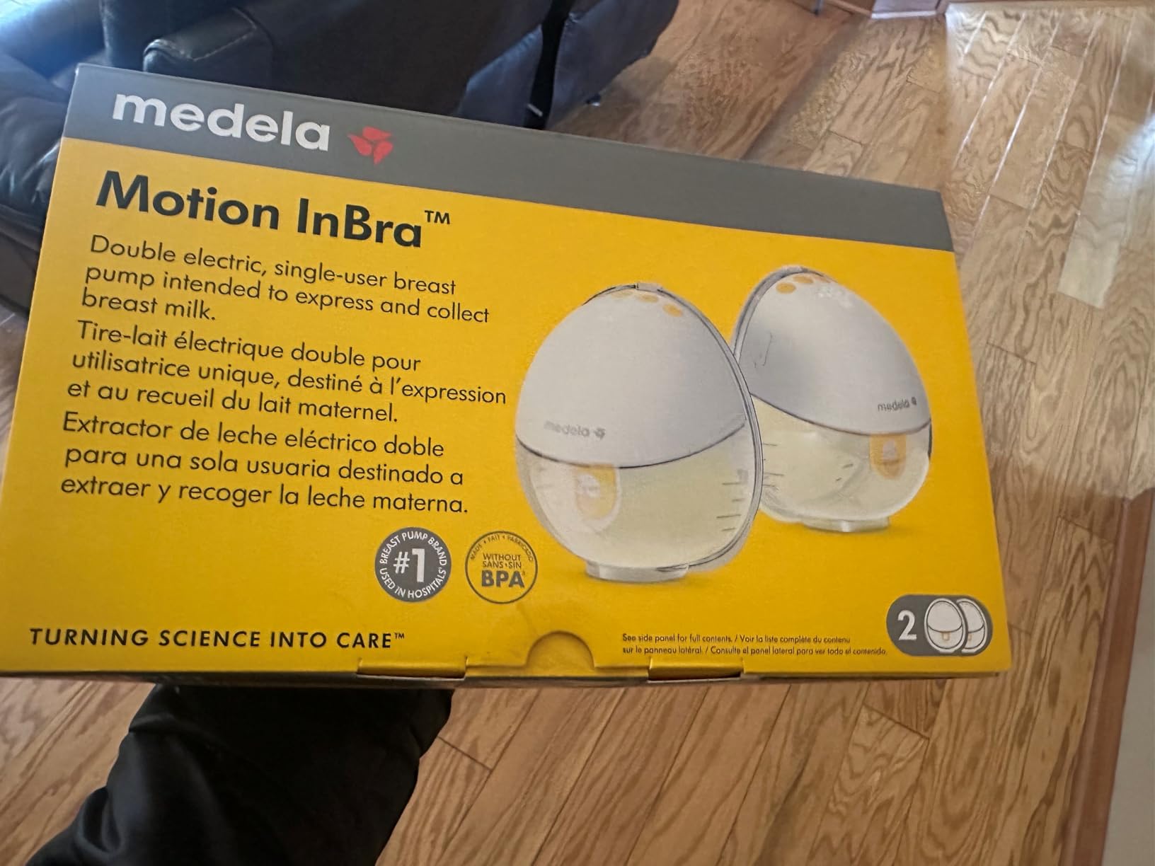 Medela Motion InBra Wearable Breast Pump, Portable Hands-Free Wireless Electric Pump, Highly Efficient, Lightweight, Custom Fit with Inserts, Rechargeable Battery, Discreet, Quiet, Only 3 Parts customer photo 1