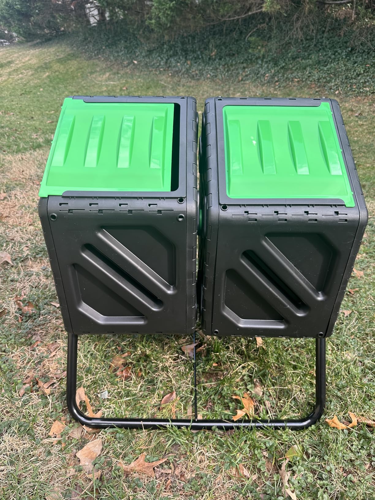 Dual Chamber Outdoor Compost Tumbler, Heavy-Duty Rotating Composter with Aeration & 2 Sliding Doors, 34.5 Gallon Composting Bin for Garden Kitchen Yard Waste customer photo 1