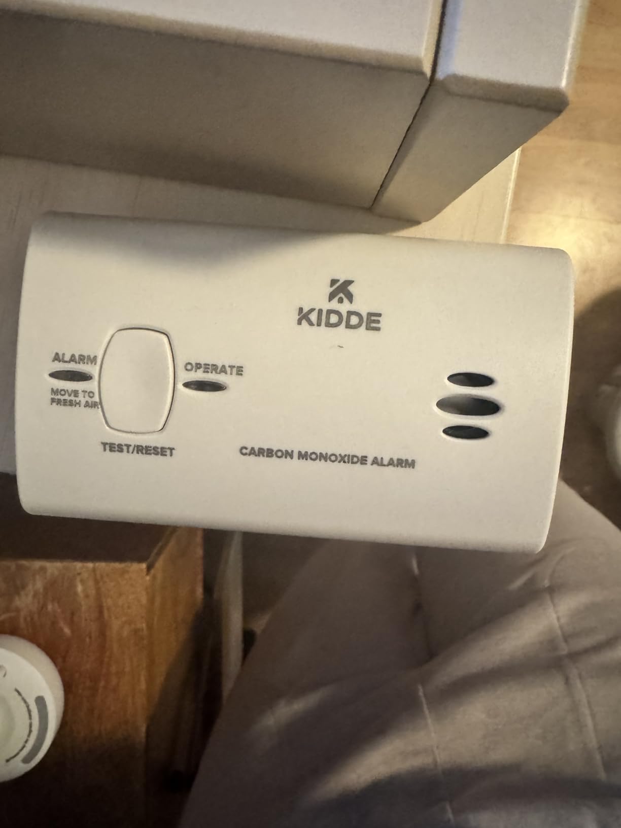 Kidde Carbon Monoxide Detector, AA Battery Powered, Portable for Travel or Home, 85 dB Alarm, LED Status Light Indicators, 5th Edition, COB customer photo 1