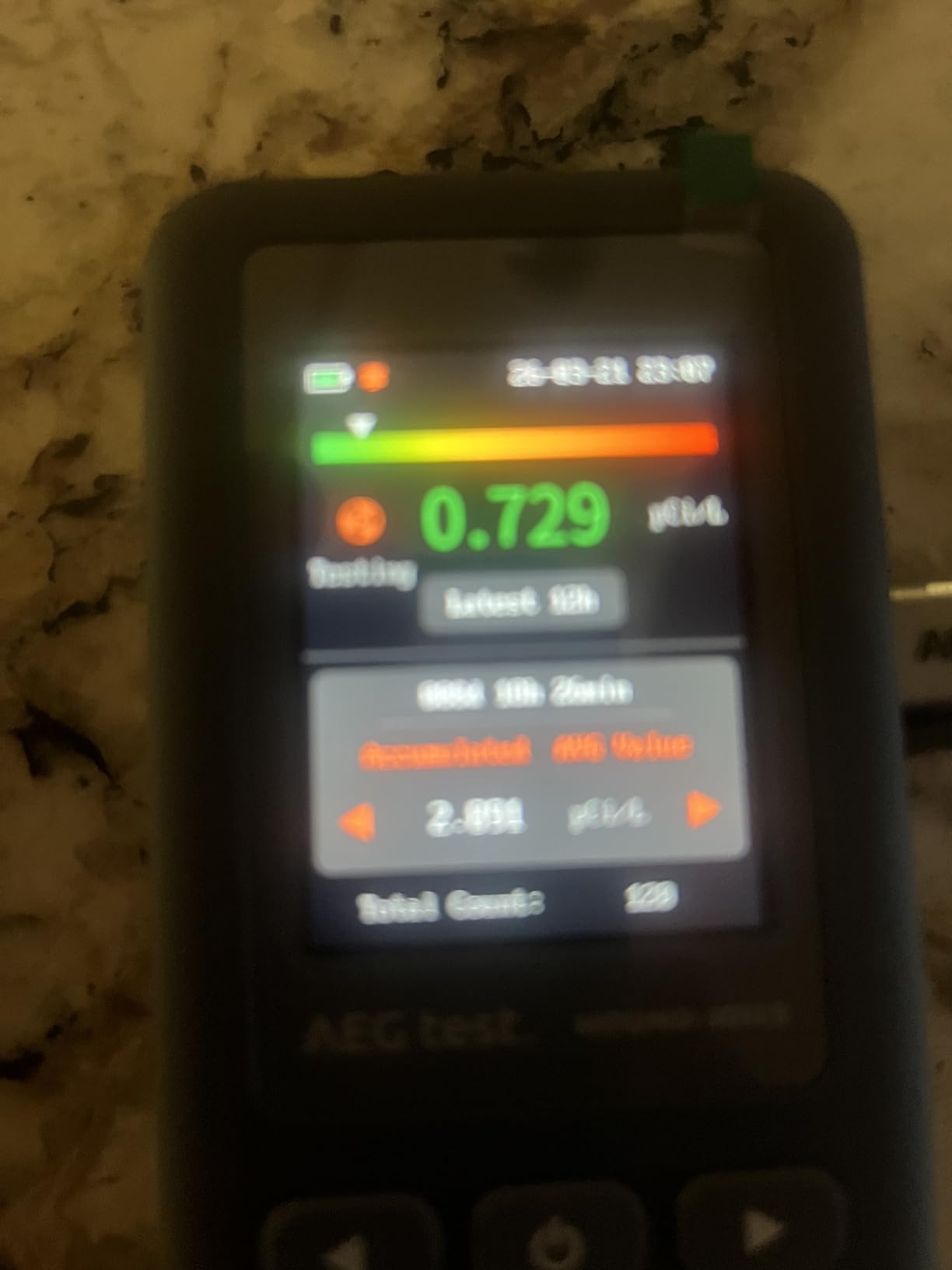 HOUND-1011S Portable Radon Detector, High-Accuracy Sensor for Home, Lightweight, Audible & Visual Alarms, Long-Term Monitoring, Easy-to-Use Radon Tester in pCi/L or Bq/m³ for Basement customer photo 1