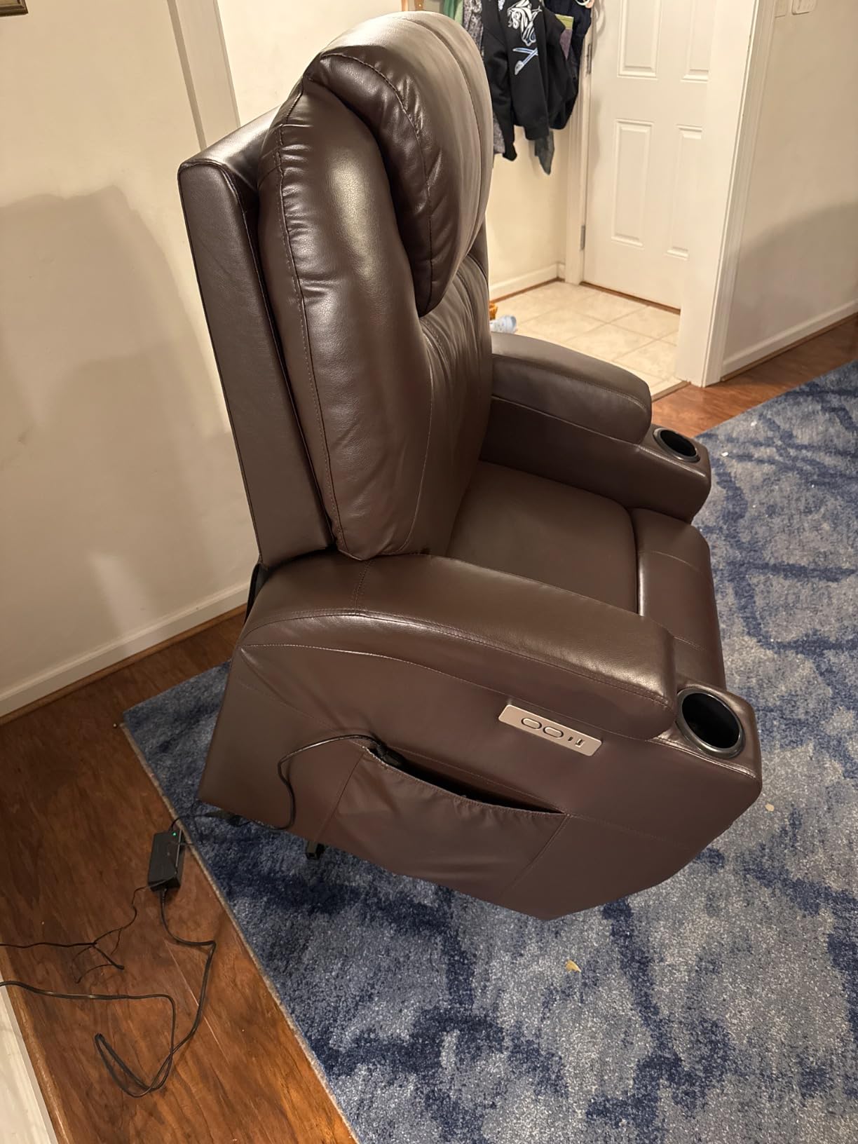 Genuine Leather Power Lift Recliner Chair, Lazy Boy Recliner Chair with Charging Ports for Living Room Theater Seating, Electric Single Sofa with Round Armrest, Blue customer photo 1