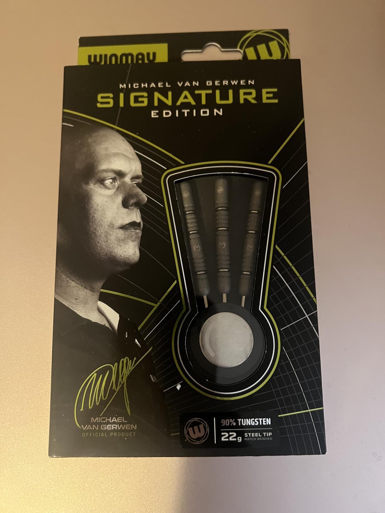 Winmau Michael Van Gerwen MvG Signature Edition - 90% Tungsten Professional Darts Set customer photo 2