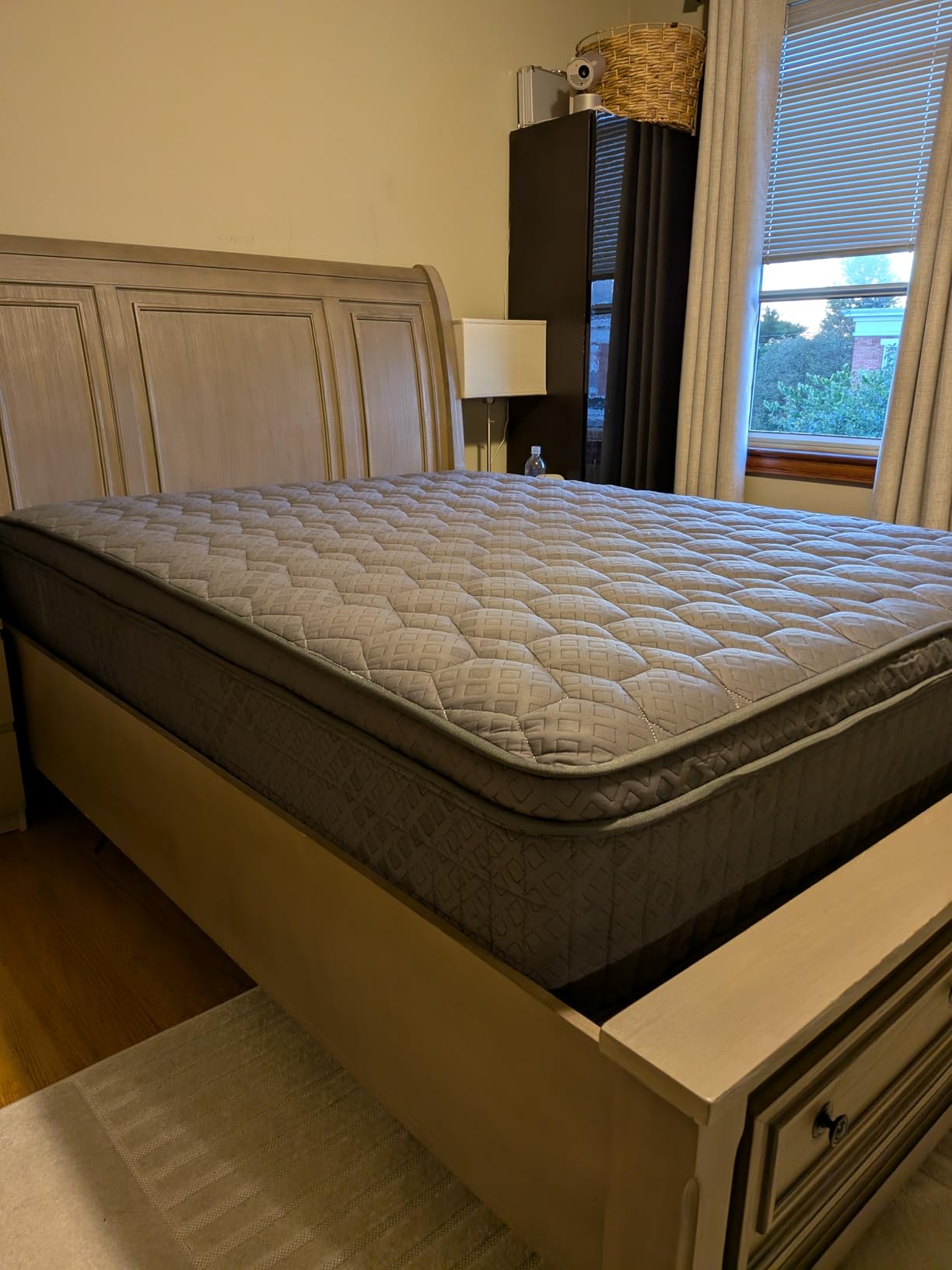 14 inch Extra Firm Mattress Queen, Hybrid Mattress with Back and Lumbar Hip Support, Fiberglass Free, 365 Nights Trial, 10 Years Warranty customer photo 2