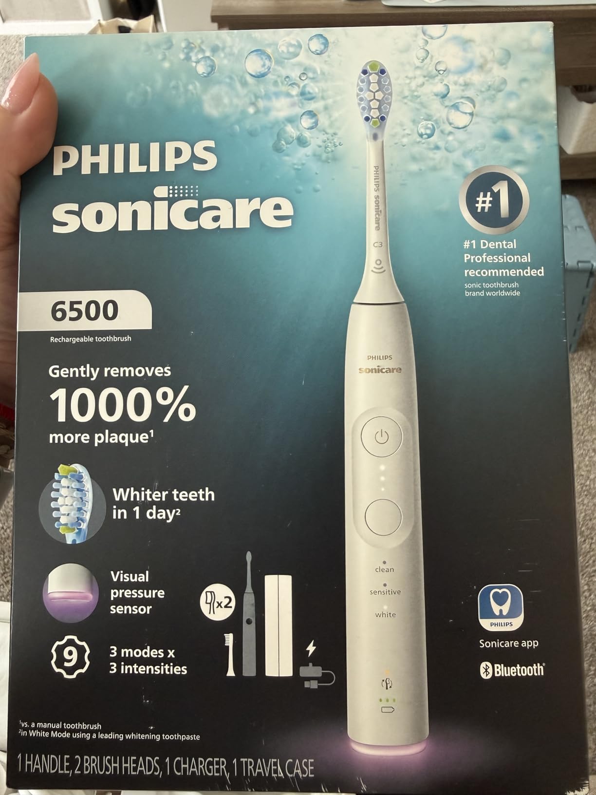 Philips Sonicare 6500 Series Electric Toothbrush - Next-Generation Sonicare Technology, Pressure Sensor, 9 Brushing Settings, SmarTimer, BrushPacer, 21-Day Runtime, Travel Case, Purple, HX7417/05 customer photo 2