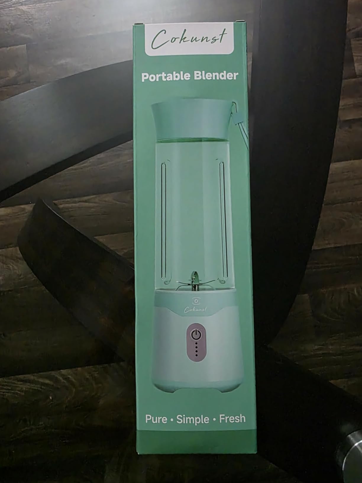 COKUNST Portable Blender, USB C Rechargeable Personal Blender, Small Smoothie & Shake Maker with 6 Blades, Compact Travel Mini Juicer Cup with Extra Lid for Home, Gym, Office, 18oz, Green customer photo 2