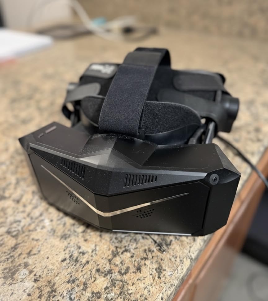 Pimax Crystal Light VR Headset for PC - 2880x2880 per Eye, 8K QLED Display with Inside-Out Tracking customer photo 1