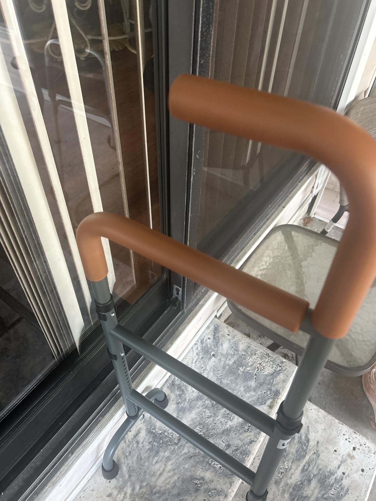 20-Level Adjustable Stair Climbing Assist Cane & Elderly Stair Lift Assist with Anti-Slip Handle & Stabilizing Feet, 300lbs Capacity for Seniors, Standard Steps customer photo 1