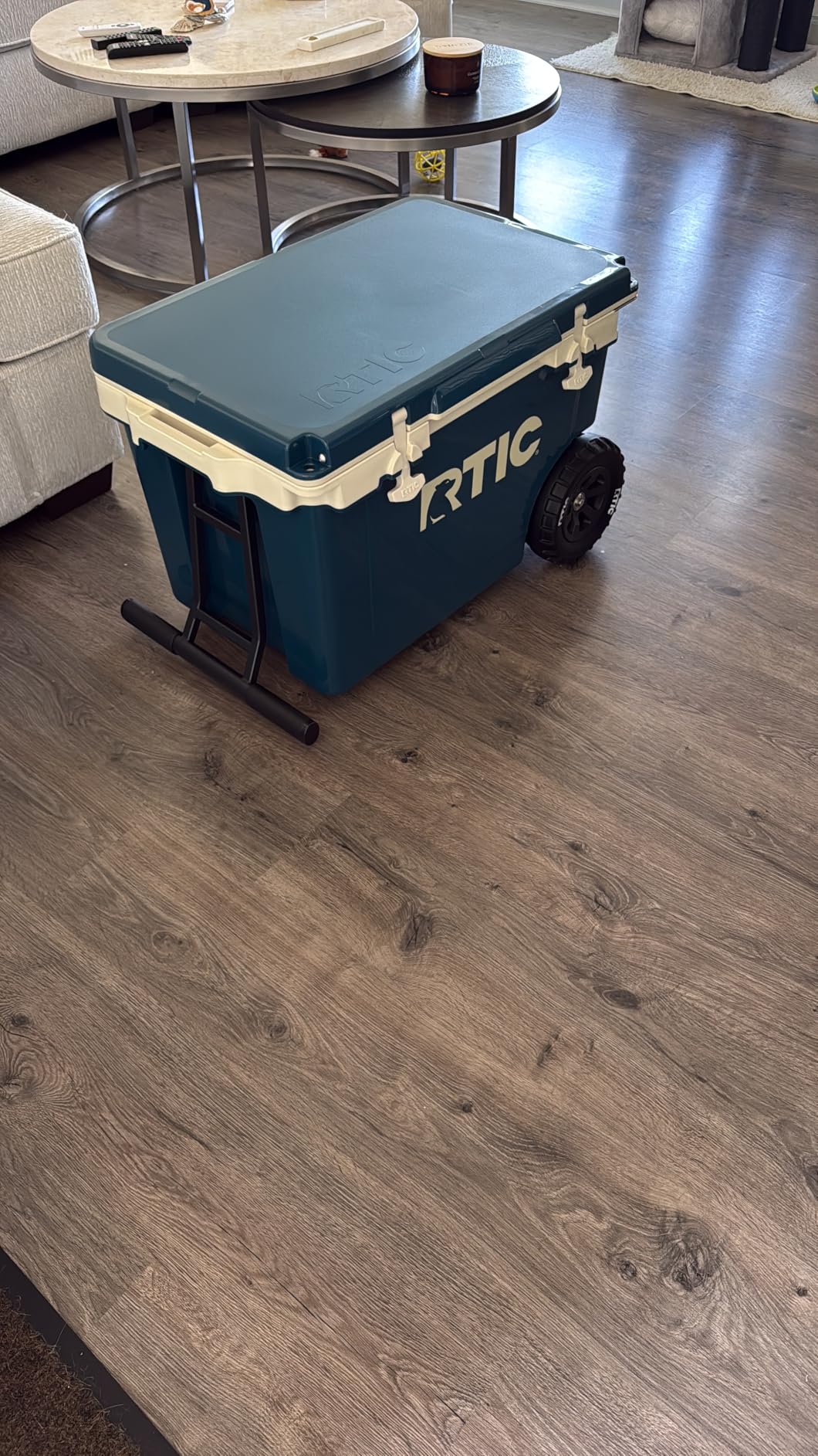 RTIC 52 Quart Ultra-Light Wheeled Hard Cooler customer photo 1