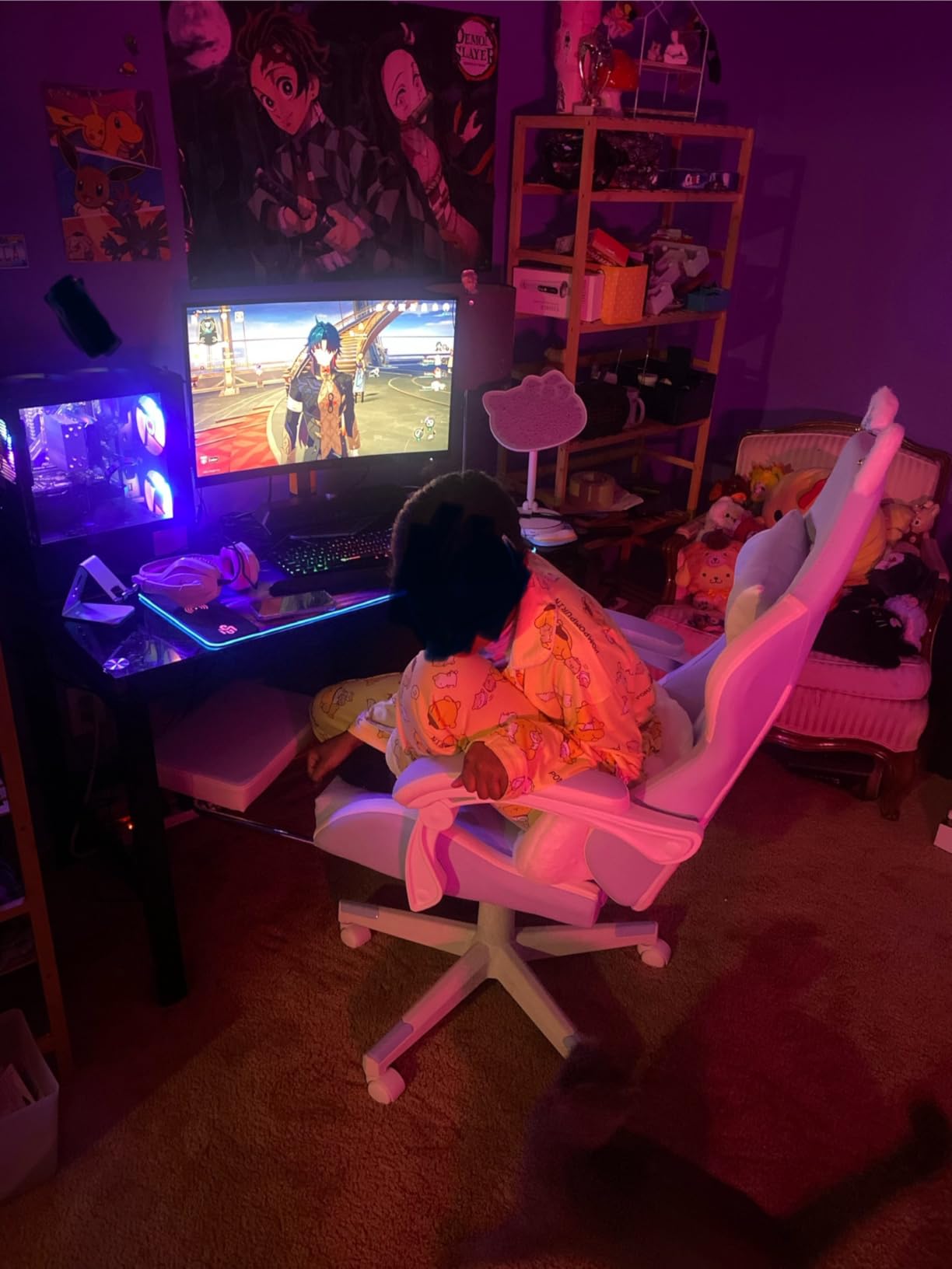 Gaming PC Desktop, Intel i7-4770, Radeon RX 550 4G, 16GB RAM, 512GB SSD, RGB Fans, White Prebuilt Gaming Computer with Keyboard & Mouse, Windows 11 customer photo 1