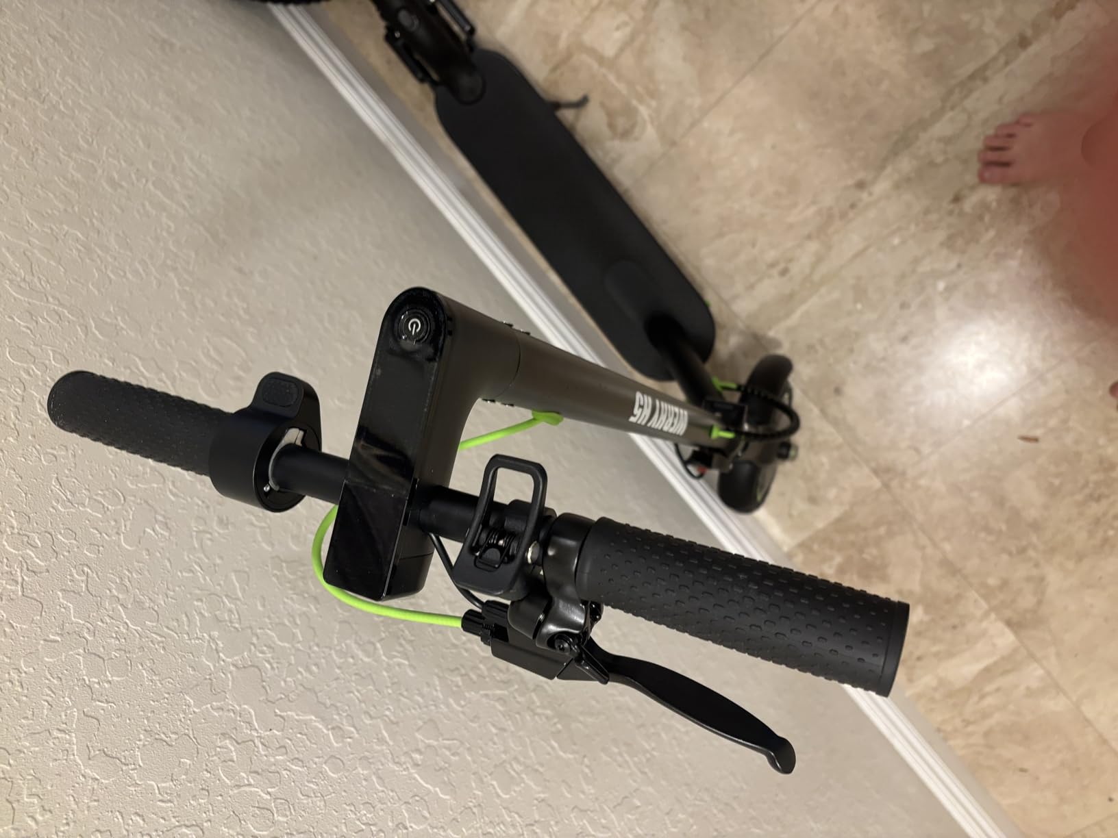 WERHY Electric Scooter, 350W/500W Powerful Motor, 19/22 MPH Max Speed, 15-28 Miles Range, Lightweight Foldable Kick Scooter with Dual Braking Systems, Smart APP customer photo 2