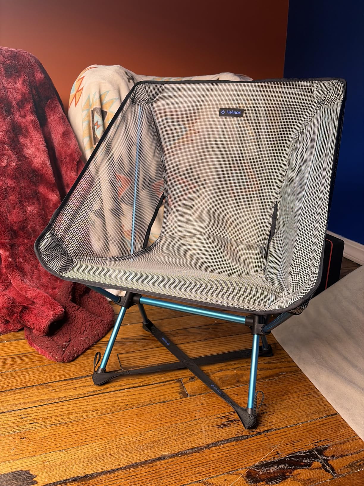 Helinox Chair Zero LT, 1.12 lbs Lightweight Camping Chair, Durable Ripstop, Compact Size, Portable and Packable Seat, Strong and Ultralight Frame, Backpacking Travel Essential, Cyan customer photo 2