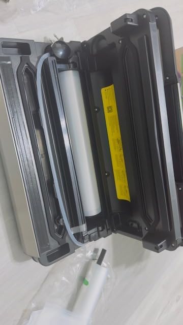 95kPa Vacuum Sealer Machine with AquaLock Technology, for Moist Seals, 2X Seal & 130W, Fully Automatic Food Sealer, Built-In Cutter, Bag Storage & Hose, Precision Sealing, 2 Bag Rolls,Stainless Steel customer photo 2