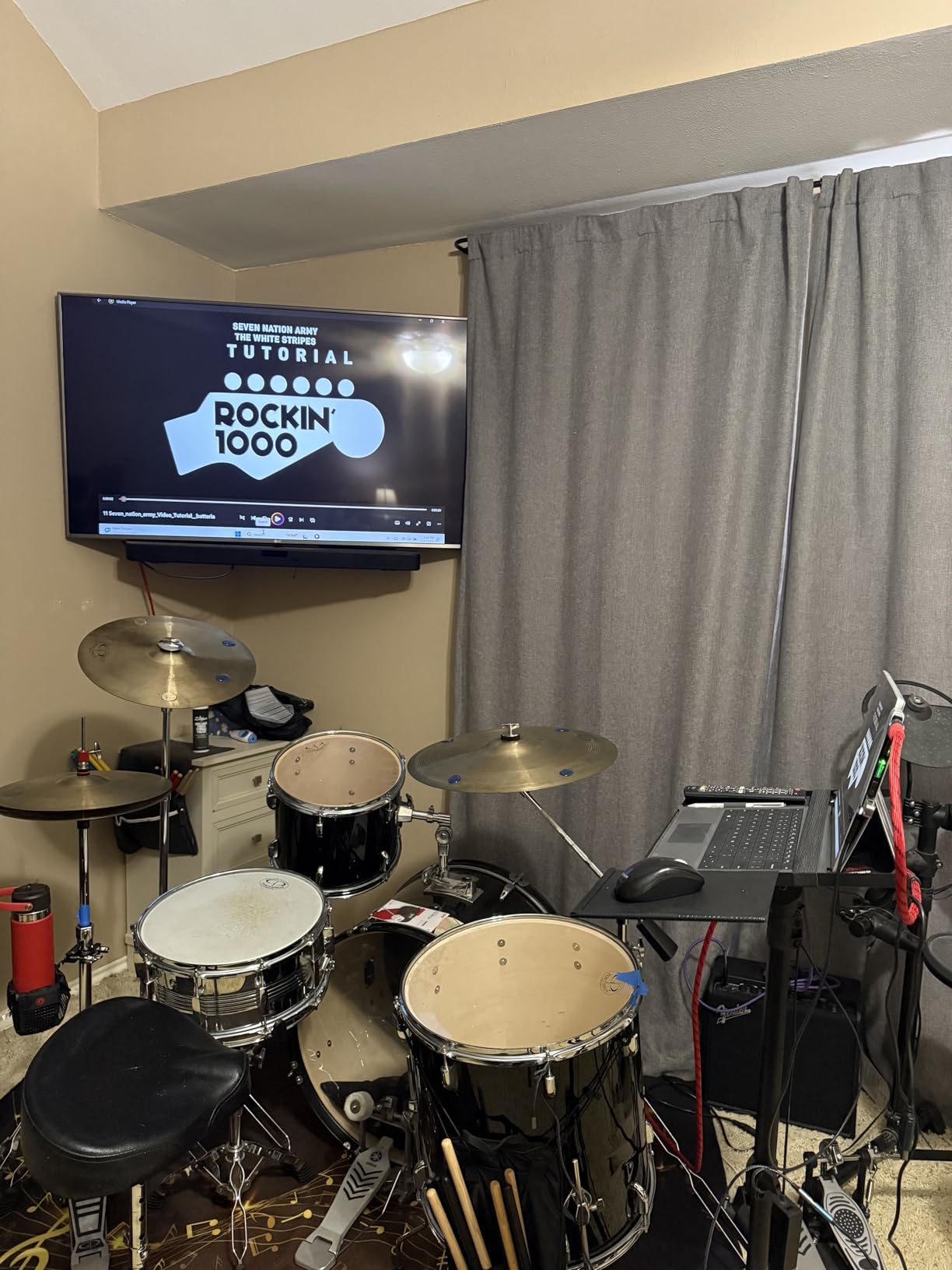 Surface Docking Station Triple Displays with Power Adapter - 12 in 1 Surface Dock 2 customer photo 1