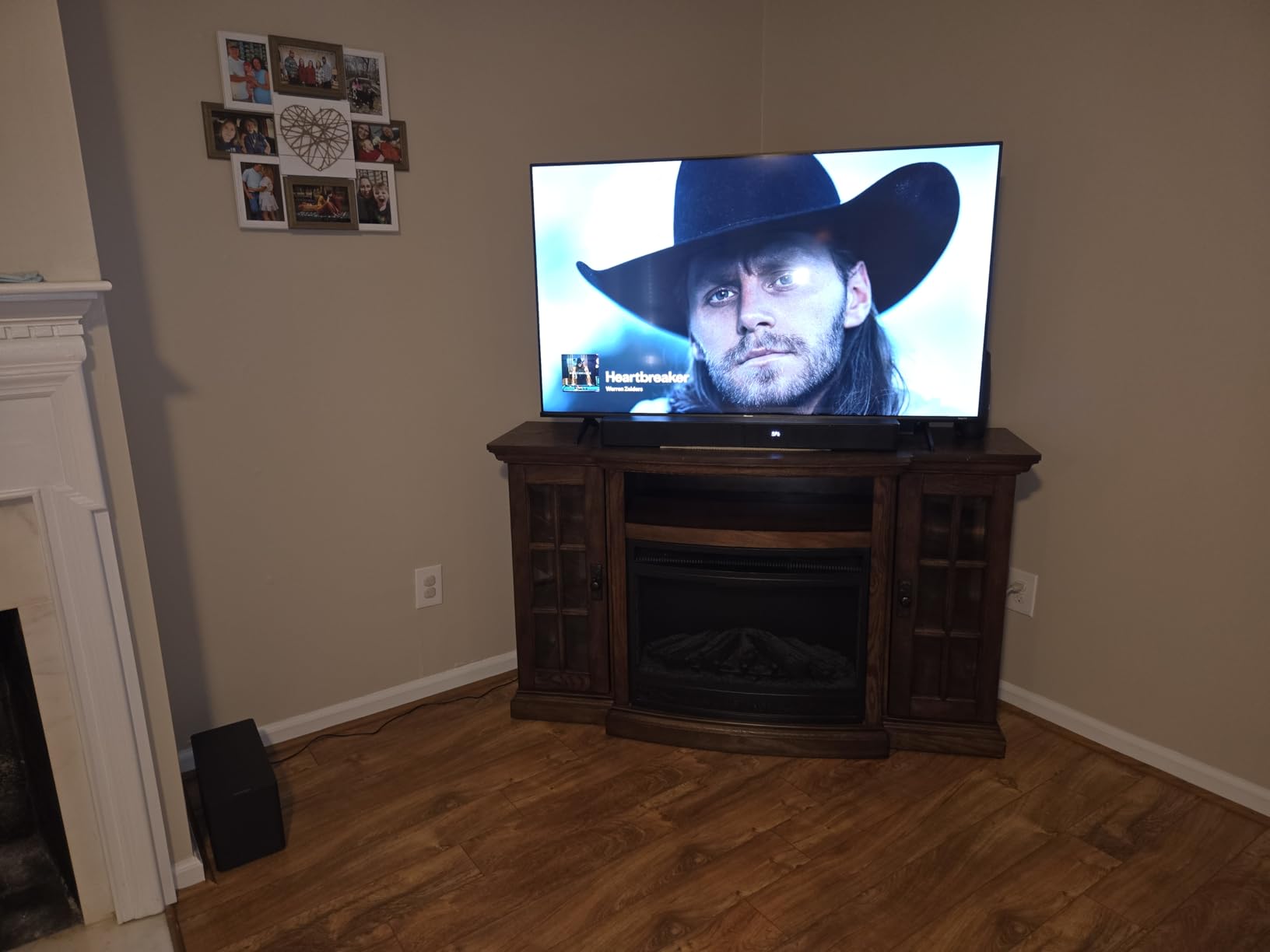 ULTIMEA Sound Bar with Wireless Subwoofer, 240W Peak Power, VoiceMX & BassMX, App Control, 2.1ch Soundbar for Smart TV, Adjustable Bass, HDMI, Optical, Bluetooth 6.0, Poseidon M30 (2026 Model) customer photo 1