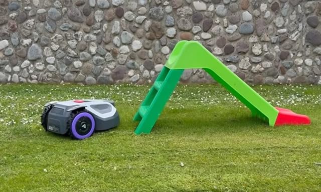ANTHBOT M5 Robot Lawn Mower 1/8 Acre, Dual Vision+Full-Band RTK Robotic Lawnmower, No Perimeter Wire, App Control Obstacle Avoidance, 45% Slope, Cutting Height, Multi-Zone Mapping customer photo 2