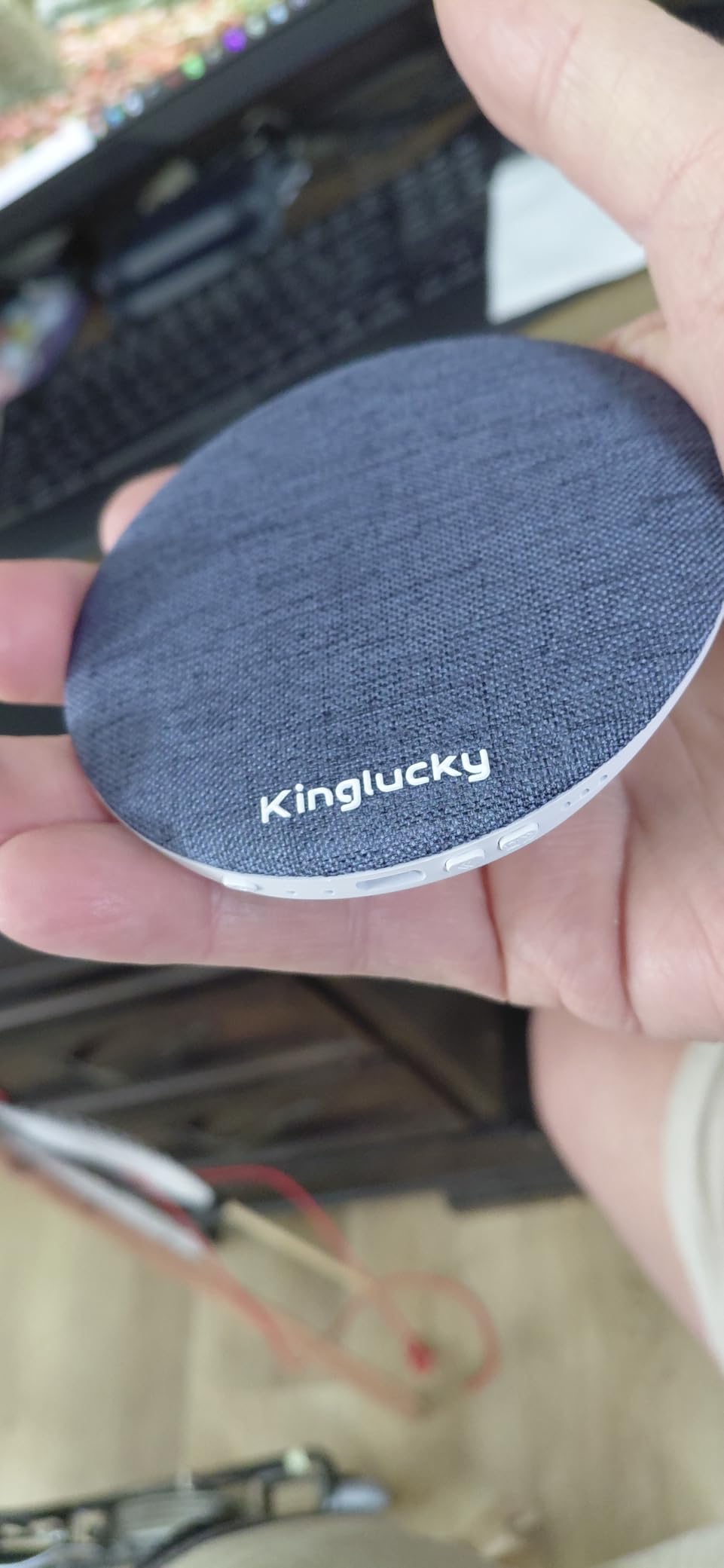 Kinglucky Pillow Speaker for Sleeping, Mini Bluetooth Speaker Under Pillow with Built-in Pink Noise White Noise Sound Machine for Sleeping, Headphone-Free Sleep Speaker for Side Sleeper Blue customer photo 1