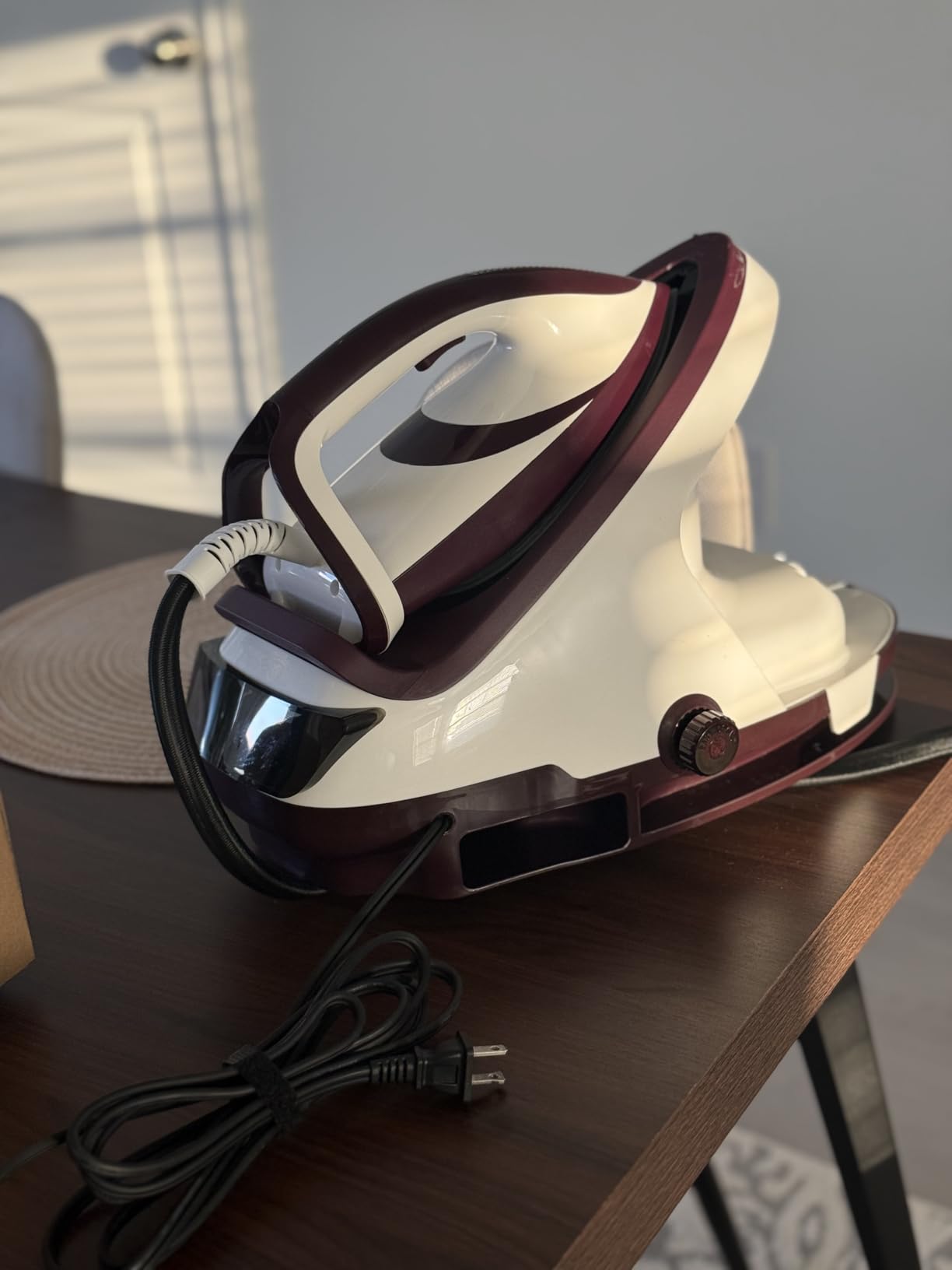 Martisan Cordless Iron for Clothes, 1500W, Wireless, Rapid Heating, Retractable Cord, Power Charging Base, Ceramic Soleplate, Anti-calc, Anti-drip, Self Clean customer photo 2